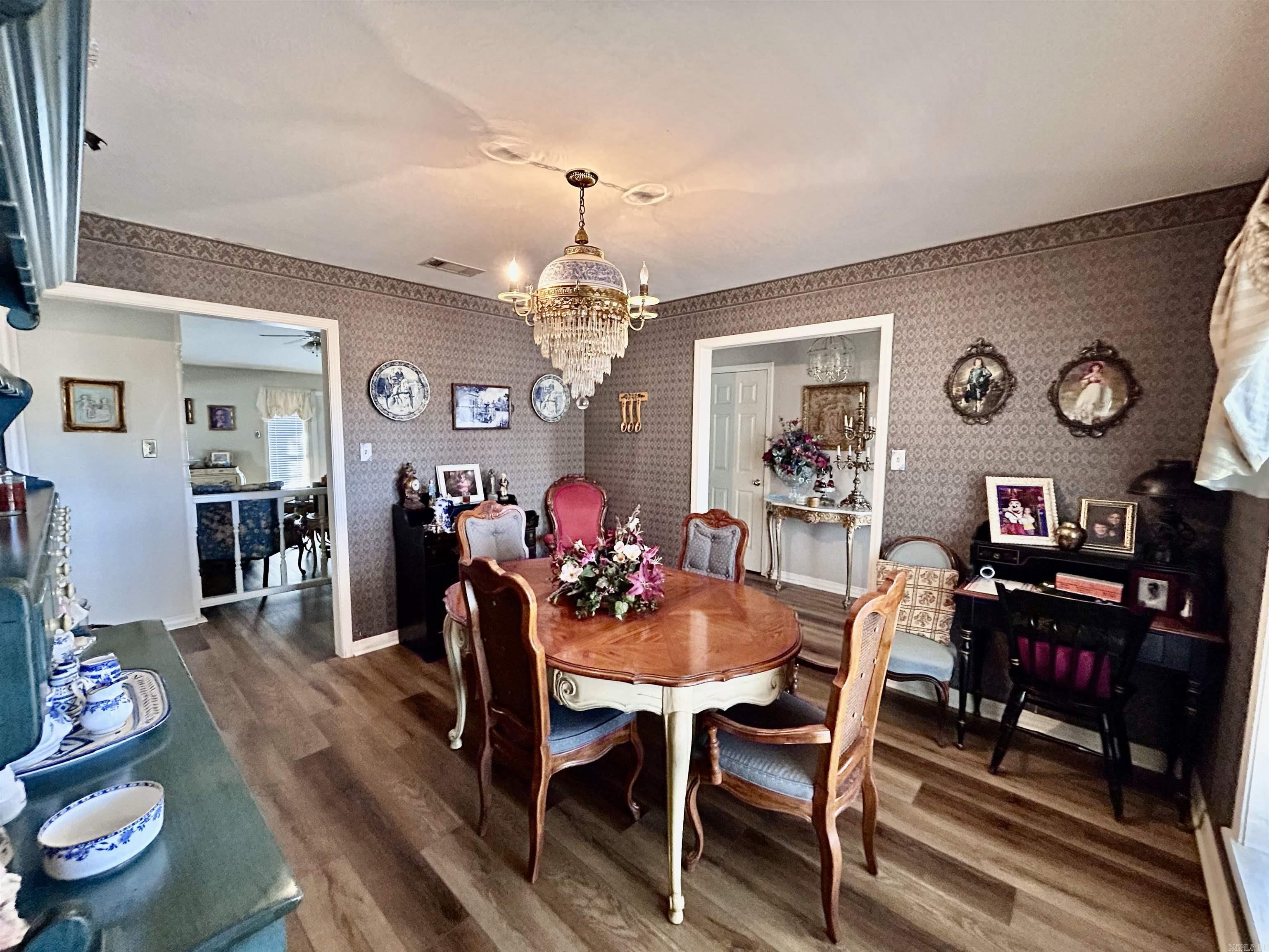33 Violet Lane Russellville, AR 72802