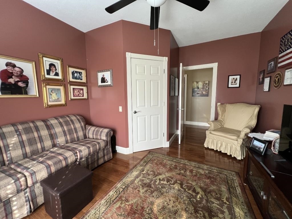414  Airpark  Horseshoe Bend, AR