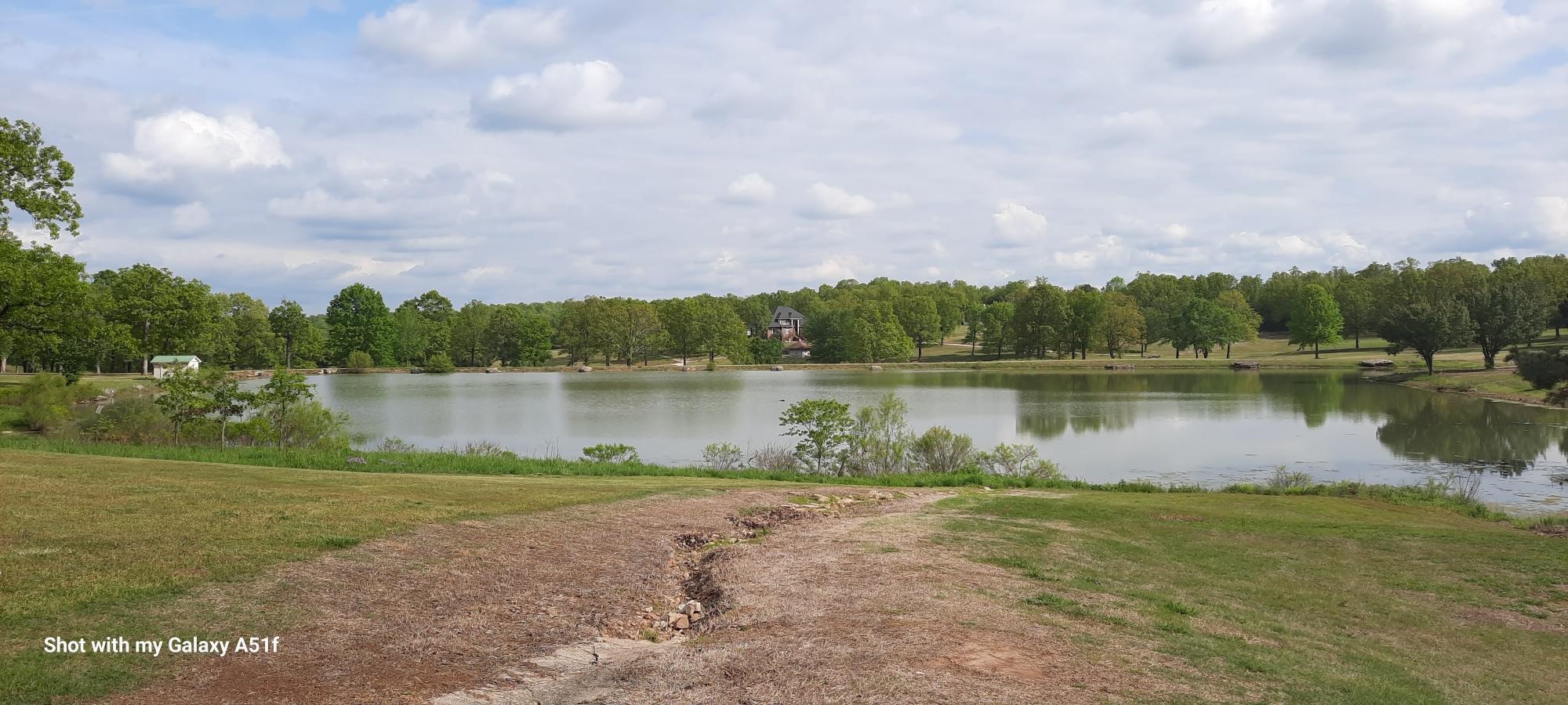 414  Airpark  Horseshoe Bend, AR