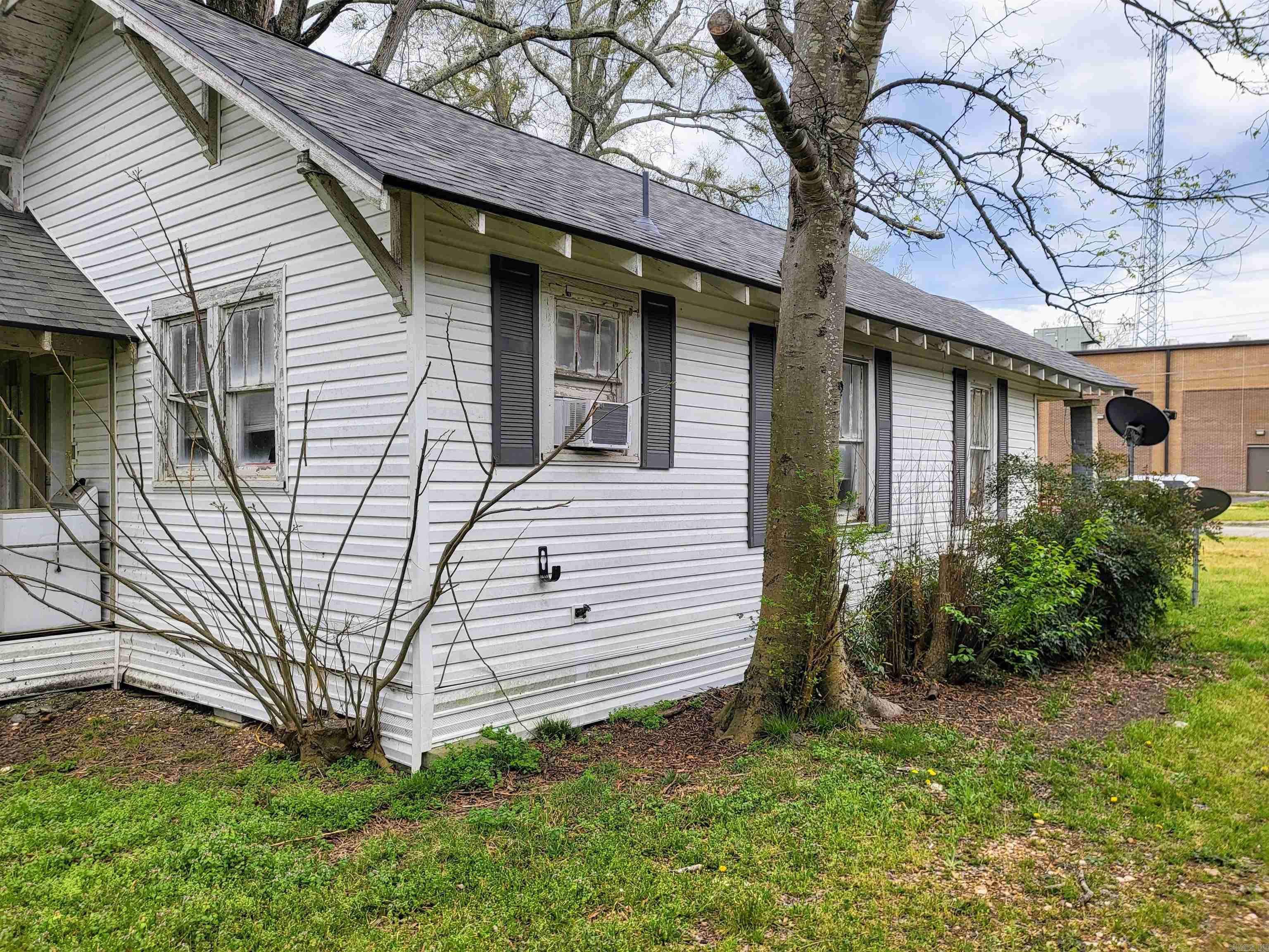 317 E Elm  Prescott, AR