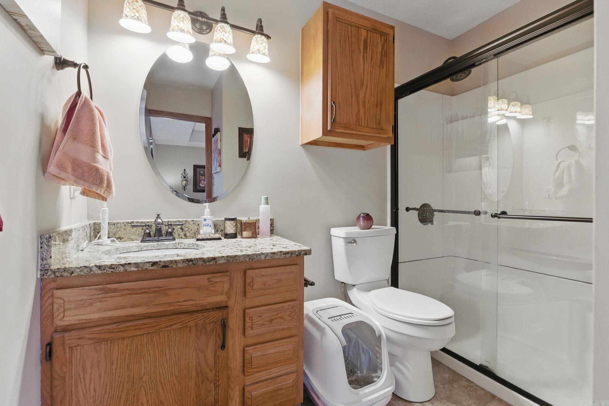 3  Redleaf Cir  Little Rock, AR