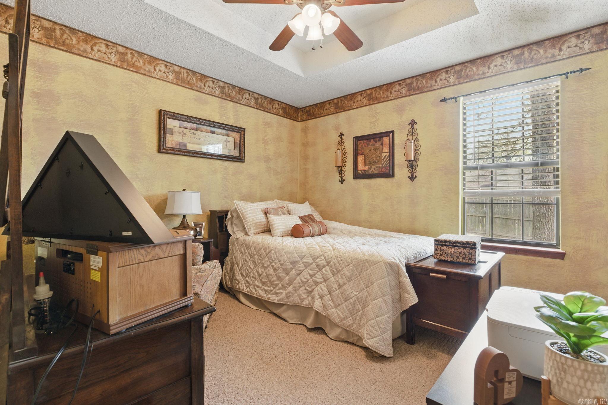 3  Redleaf Cir  Little Rock, AR