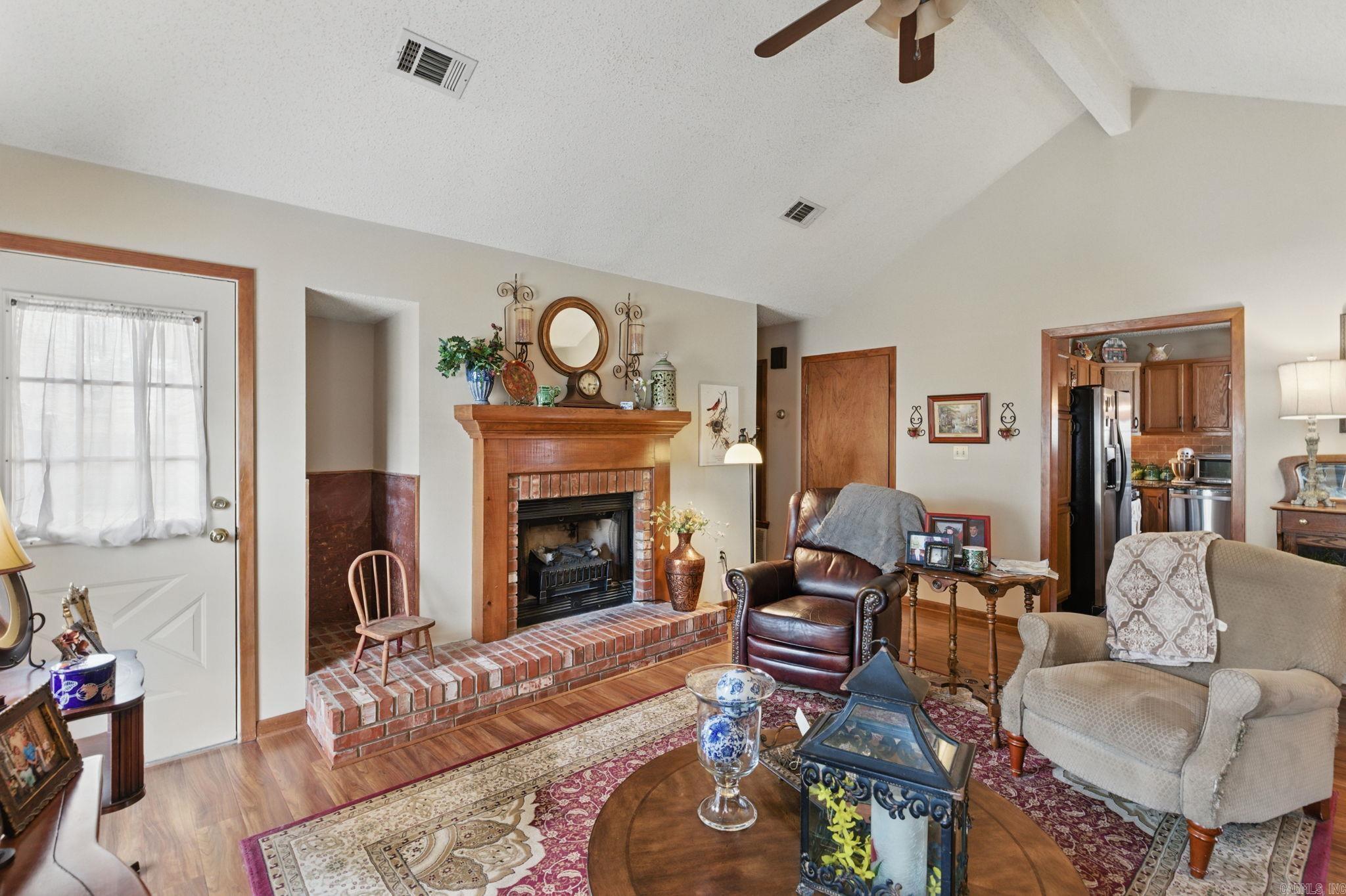 3  Redleaf Cir  Little Rock, AR