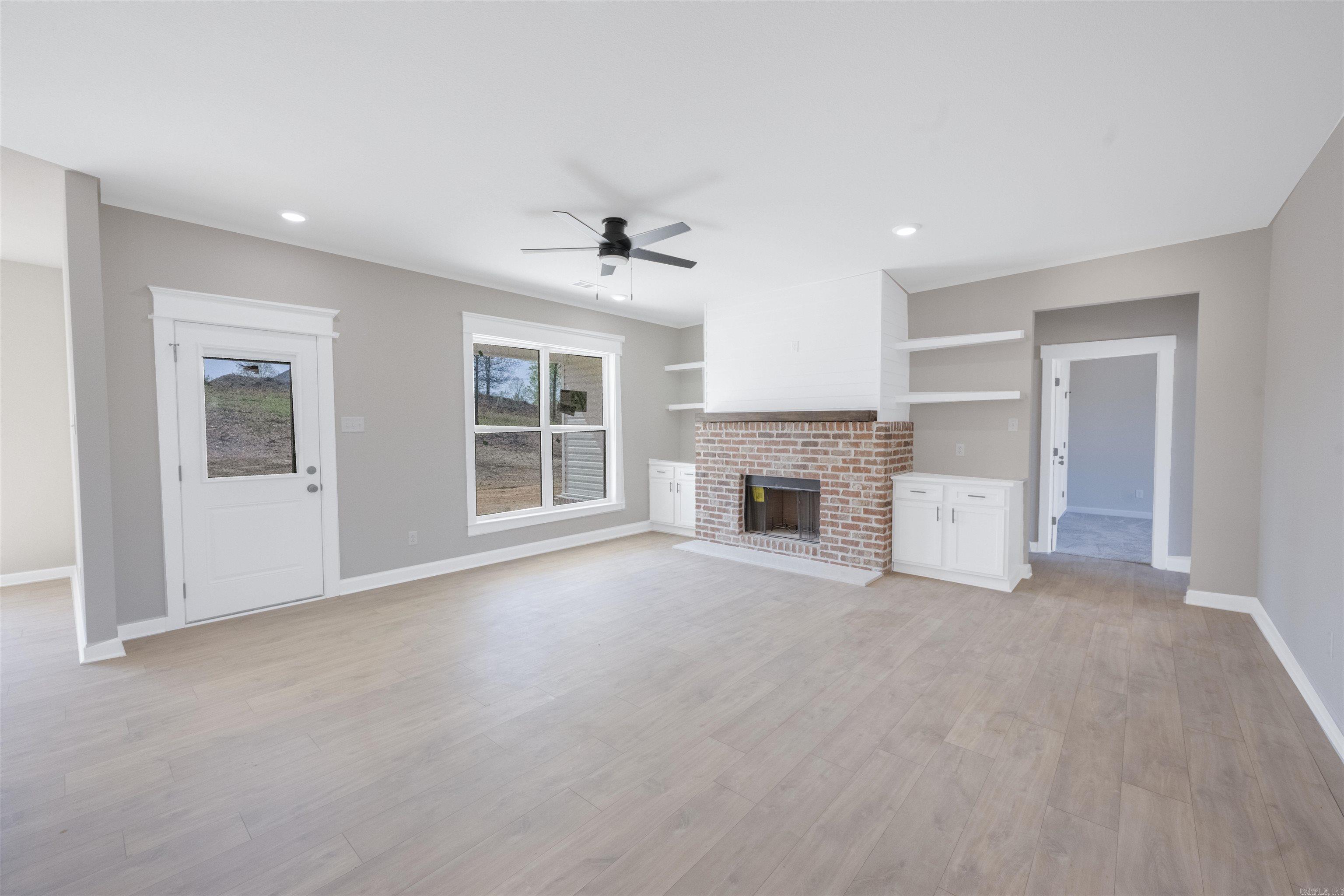 1017  Creekwood  Bauxite, AR