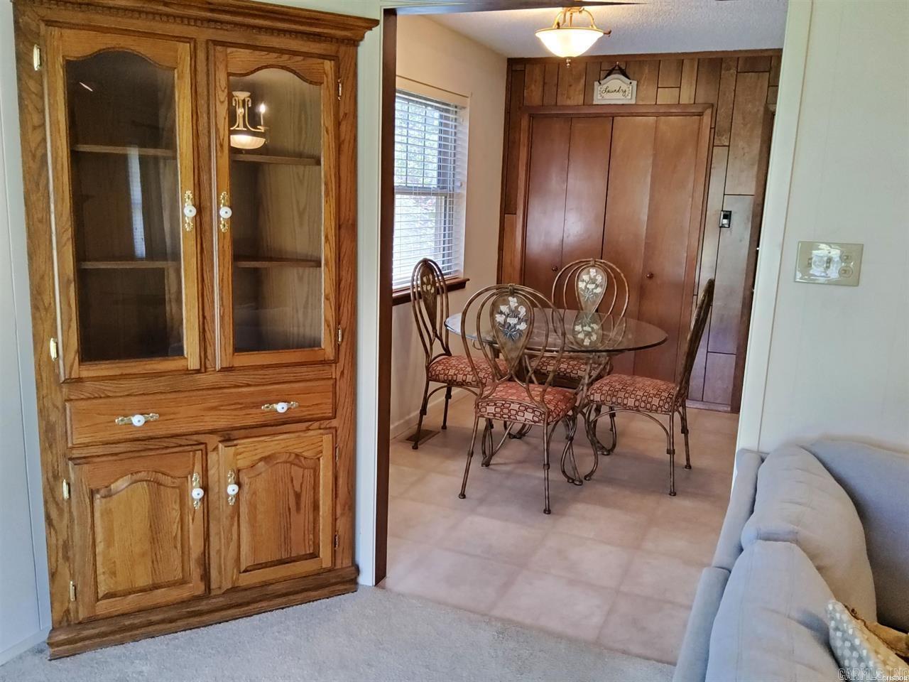 209  Gladstone  Hot Springs, AR