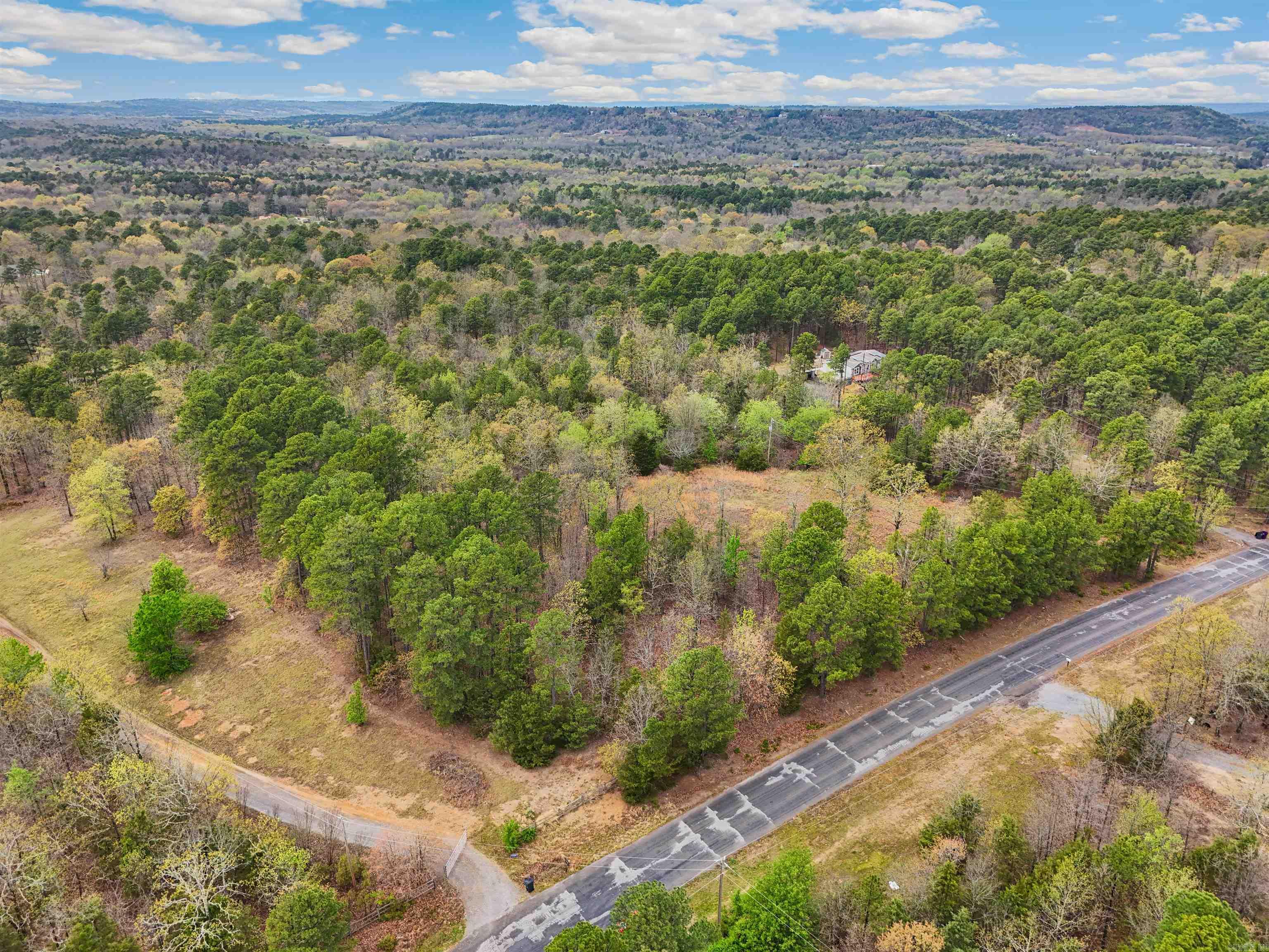 53  Crestview  Conway, AR