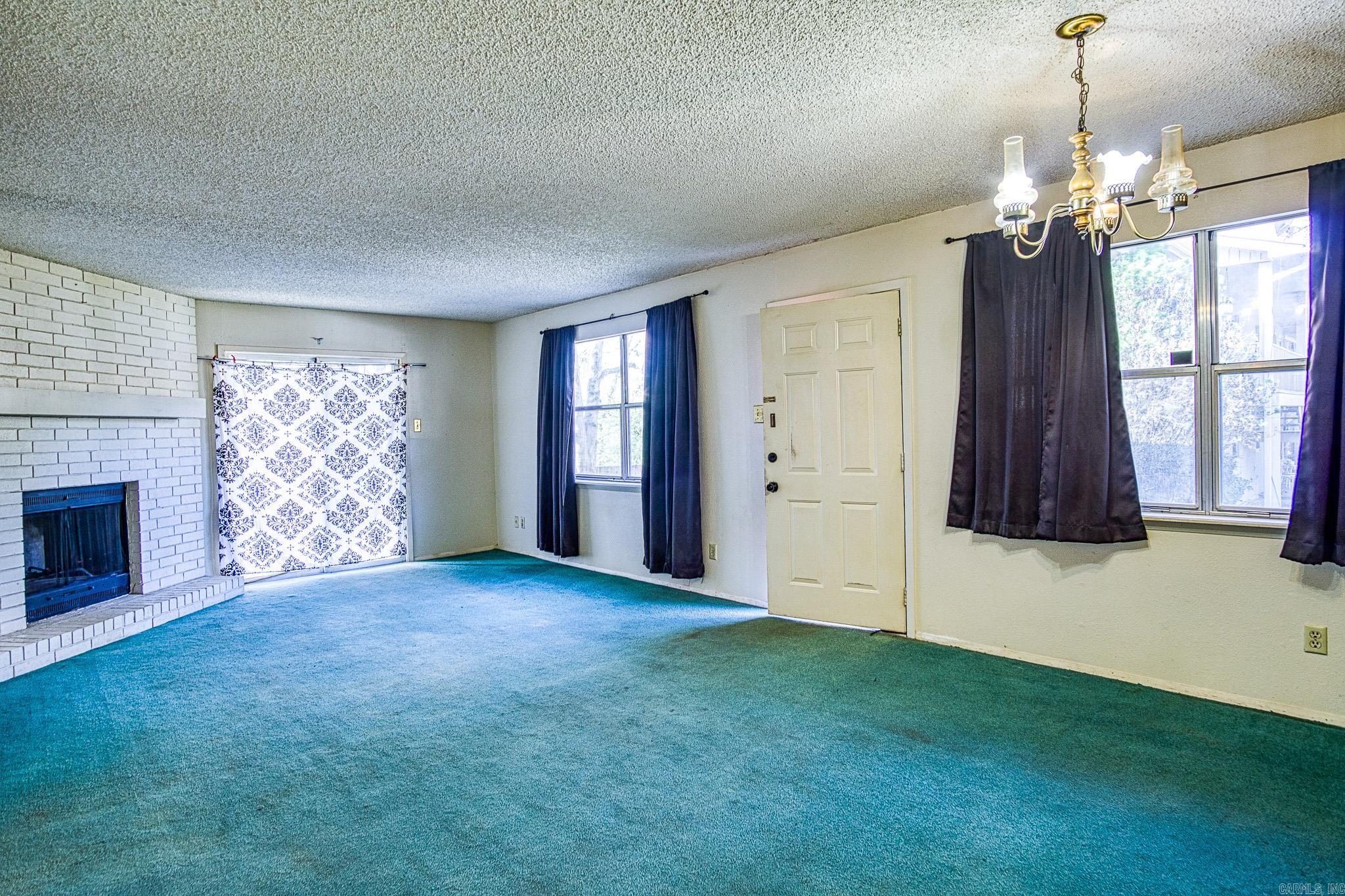 160  Cooper  Hot Springs, AR