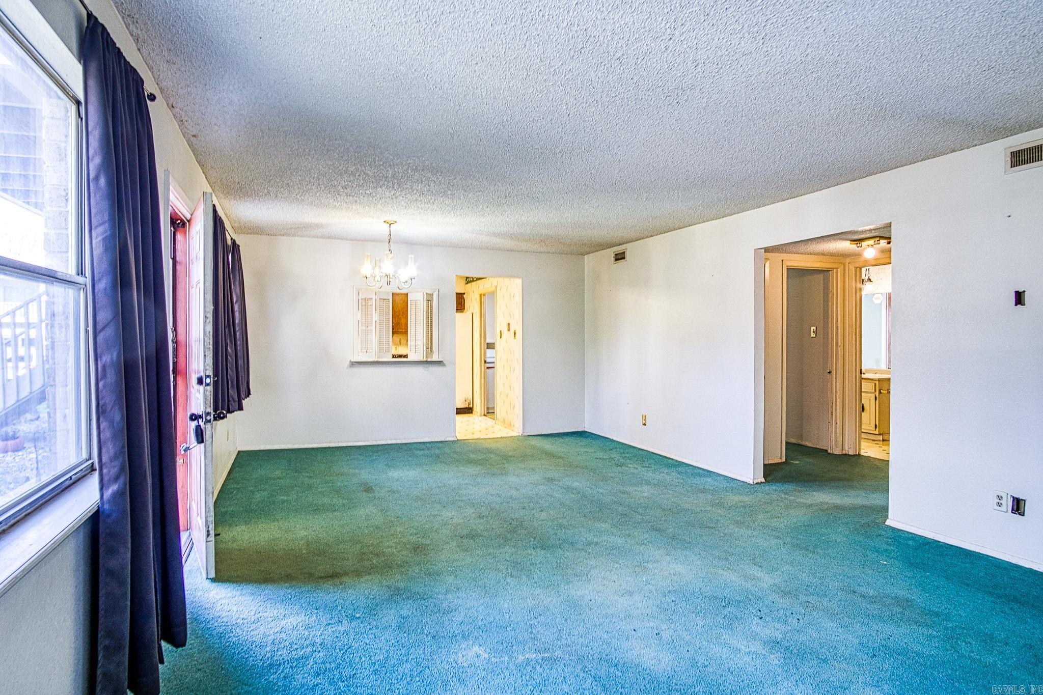 160  Cooper  Hot Springs, AR