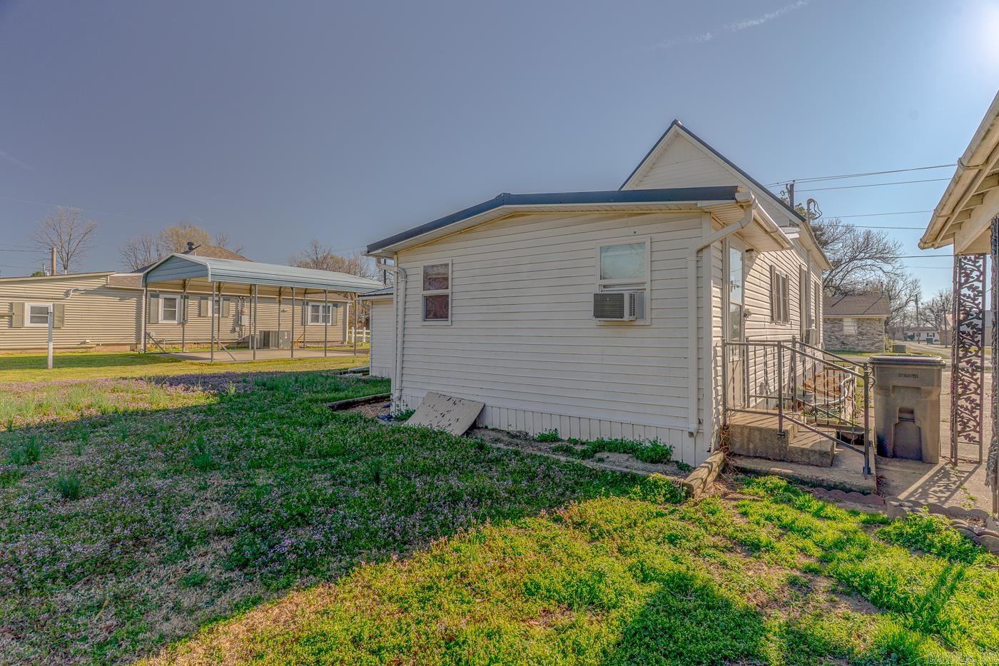 908 S 7th  Paragould, AR