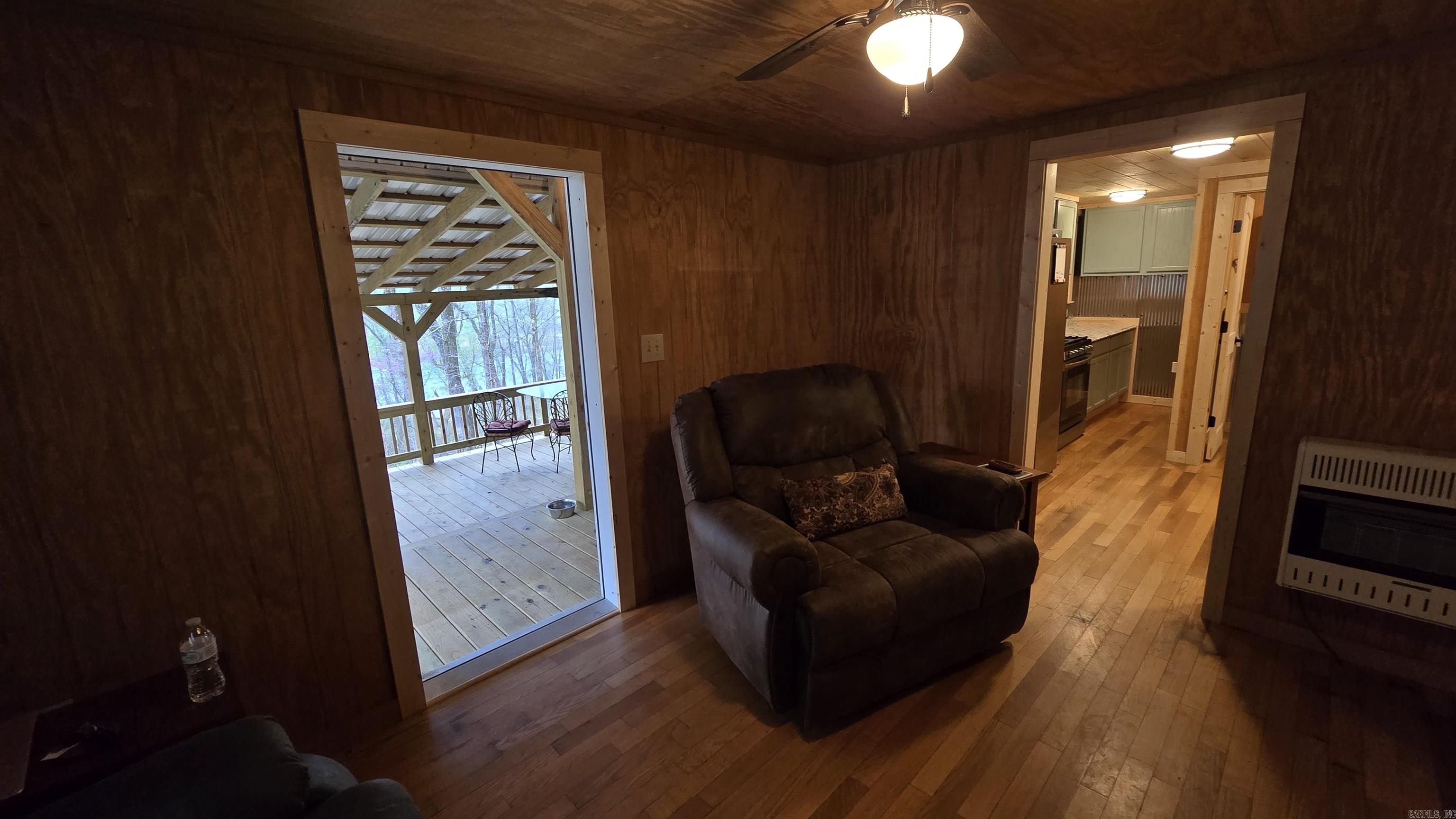 1745  Sandiff  Shirley, AR