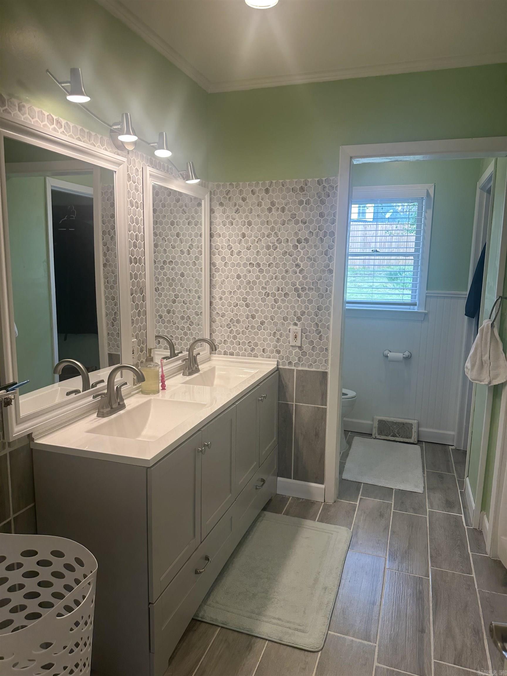 105  Sue Ann Dr  Forrest City, AR