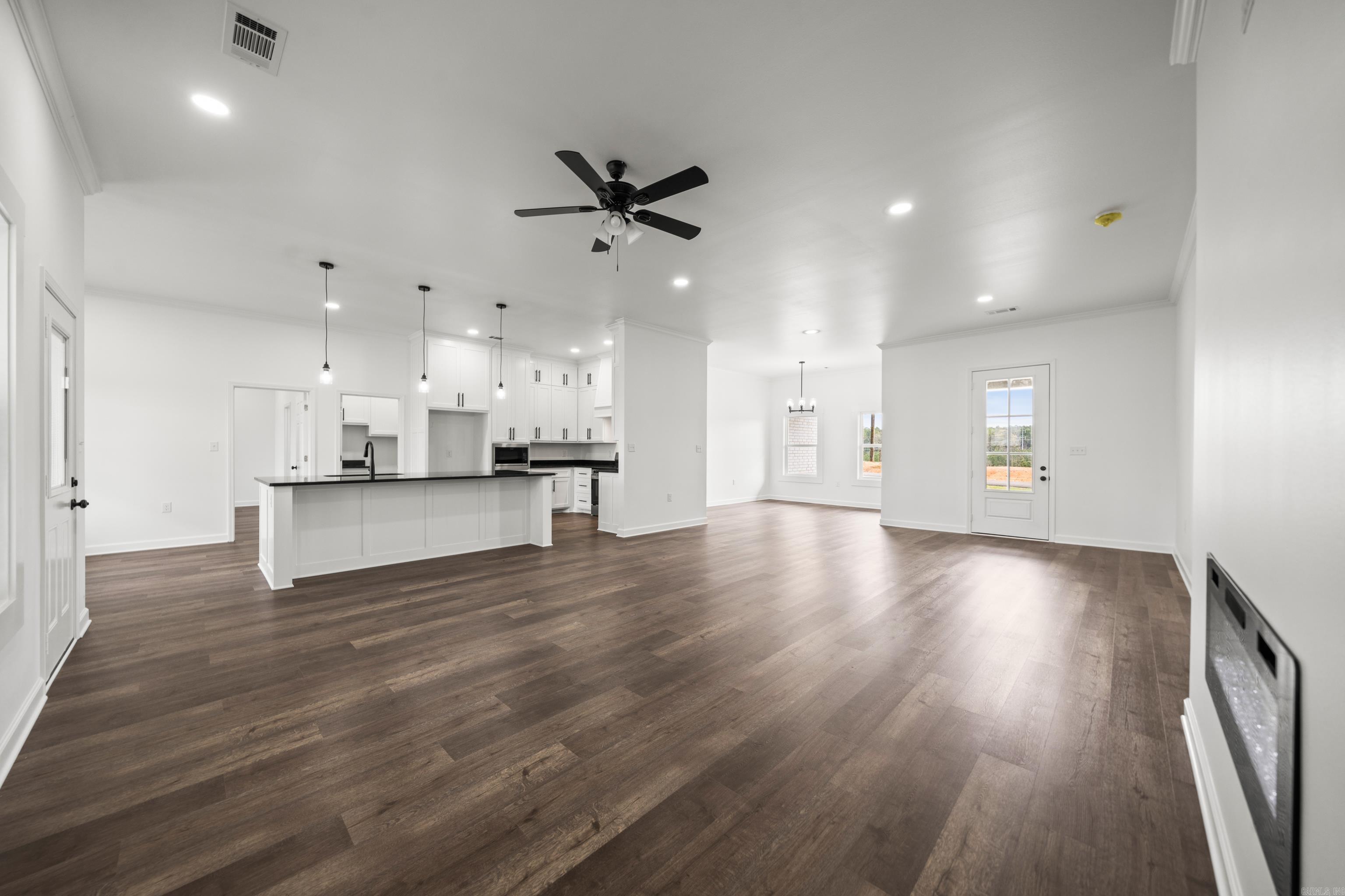 4021  Creek Top  Bauxite, AR