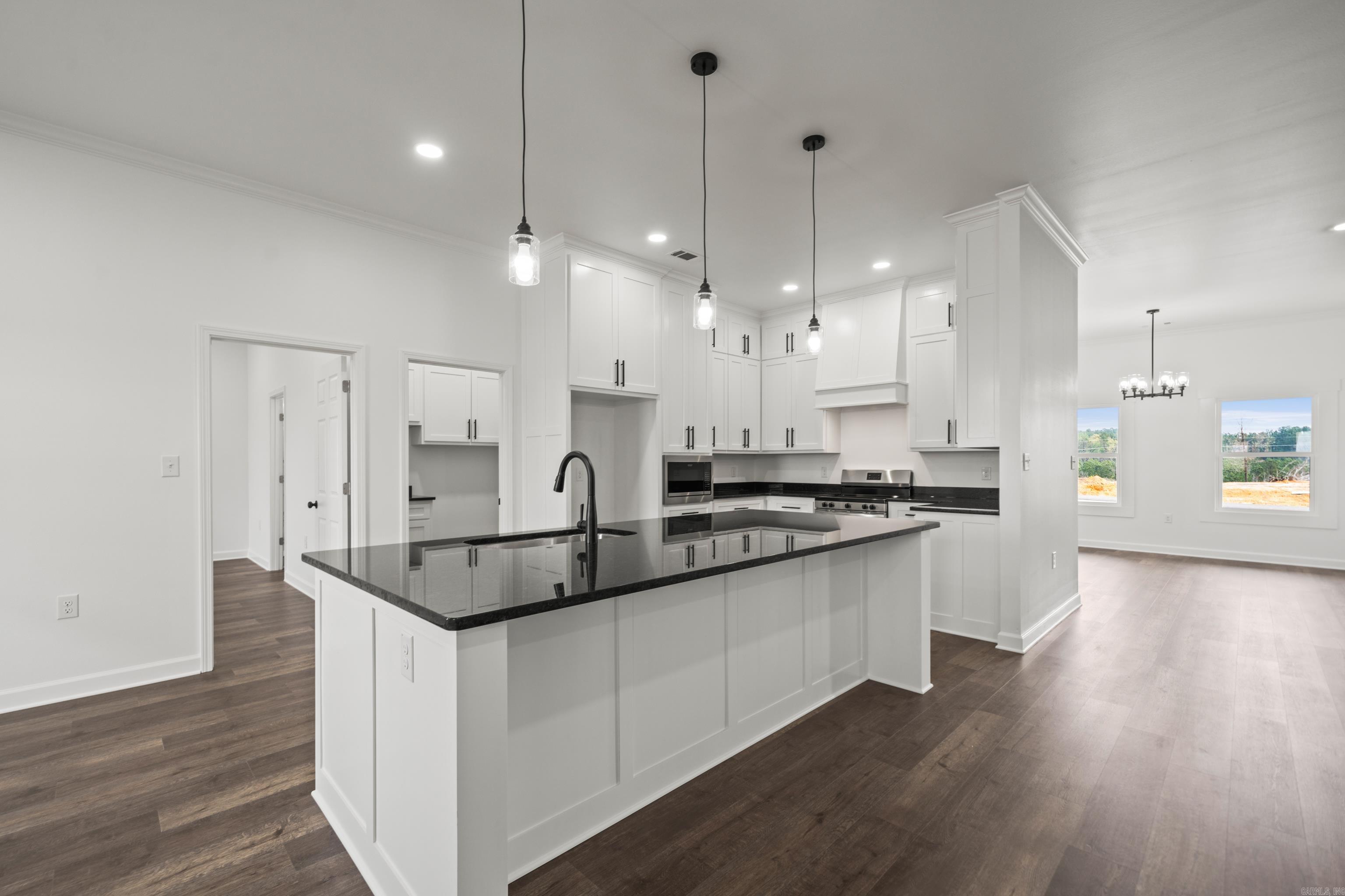 4021  Creek Top  Bauxite, AR