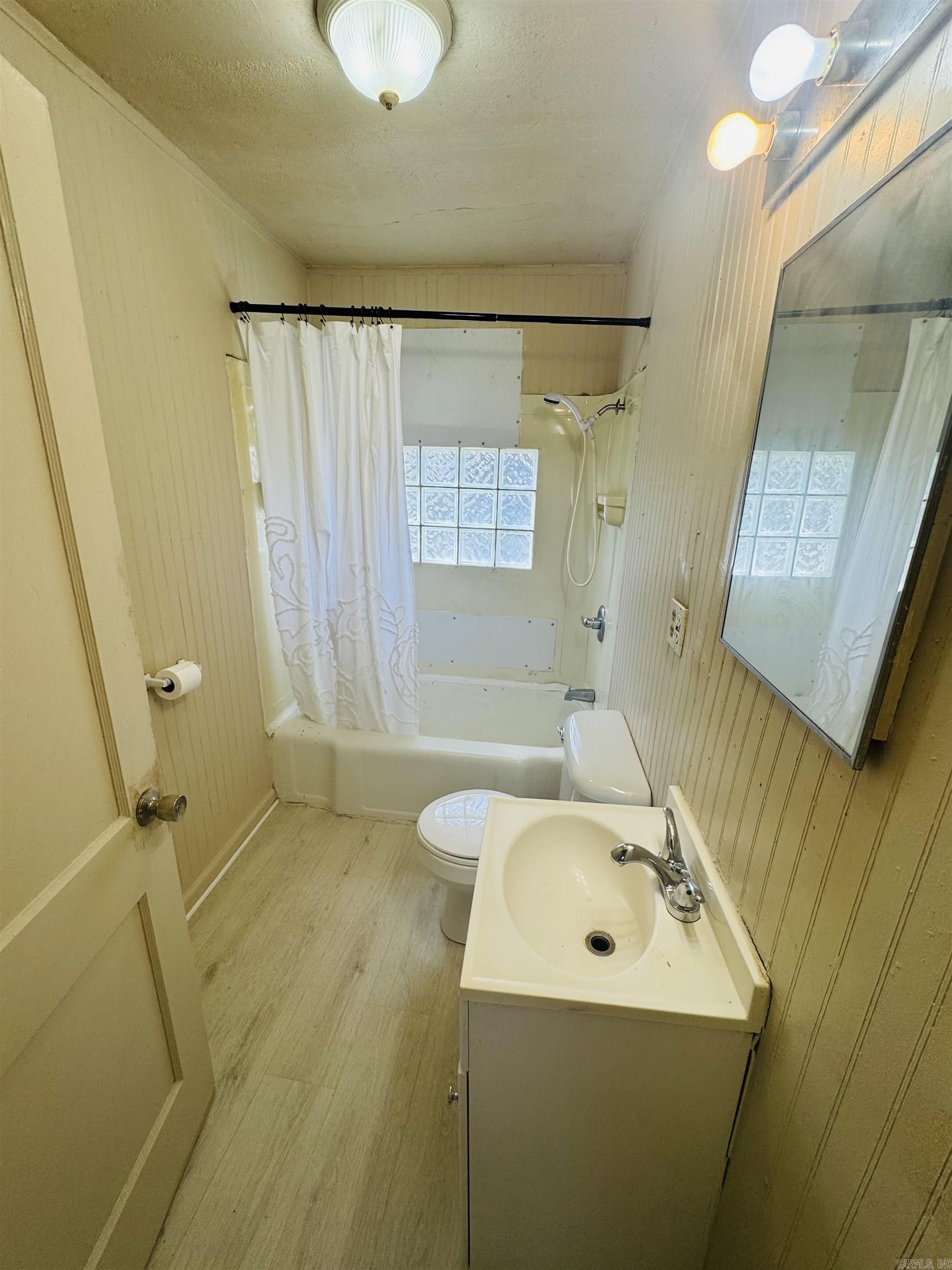 731  Lucy  Magnolia, AR