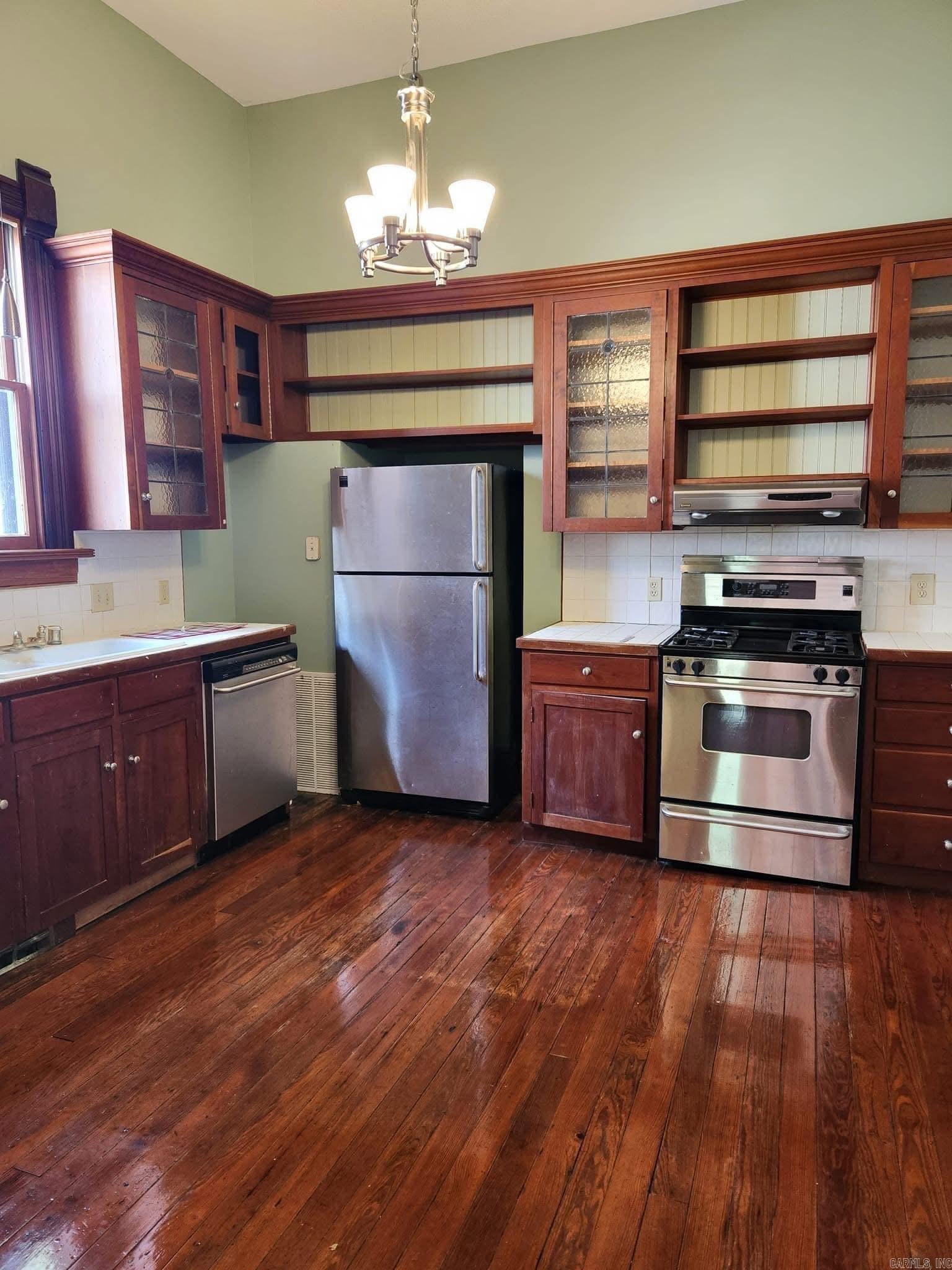 2107  Broadway Street  Little Rock, AR