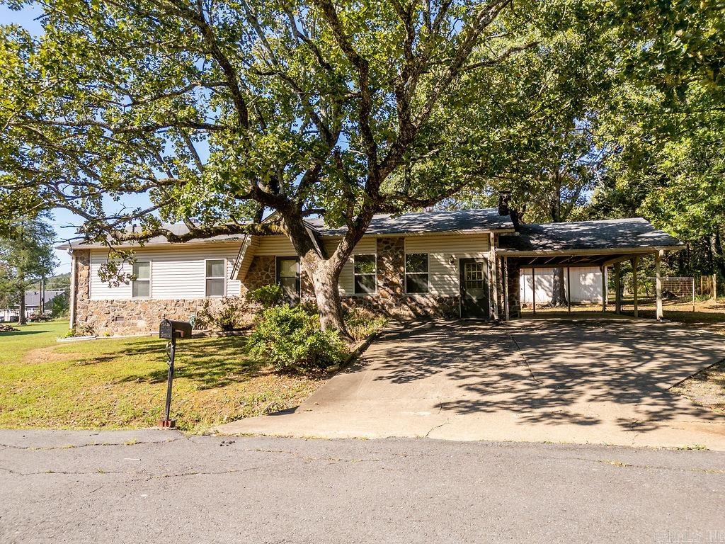 191  Cedar Crest Dr  Clinton, AR