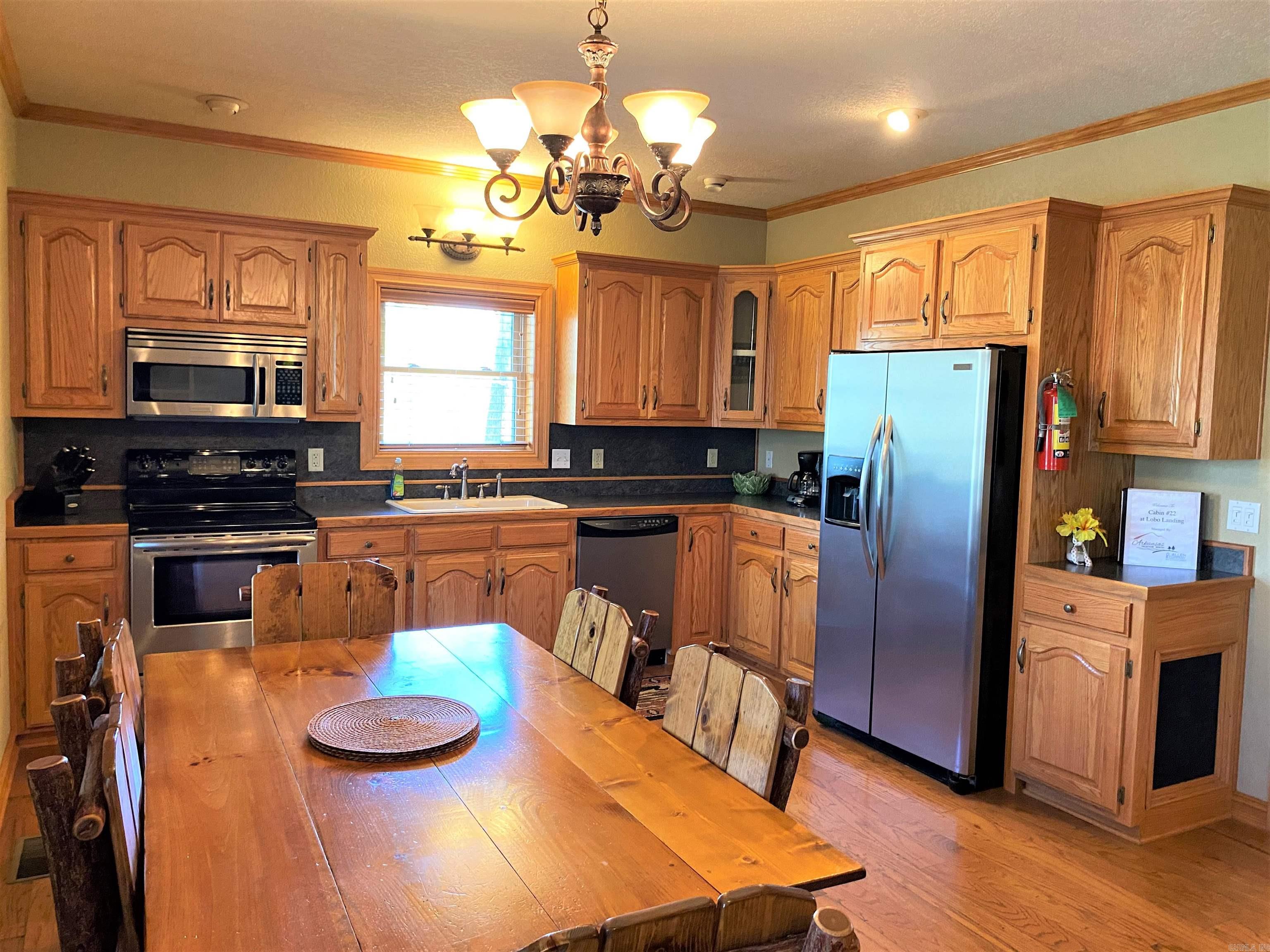 22  Lobo  Heber Springs, AR
