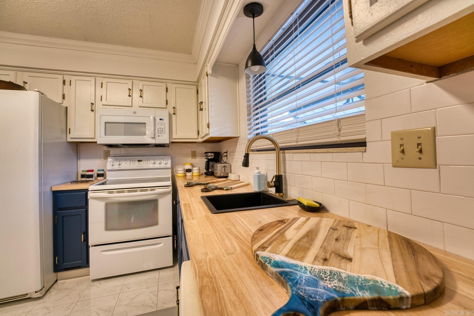 125  Carl Drive, Unit 9  Hot Springs, AR