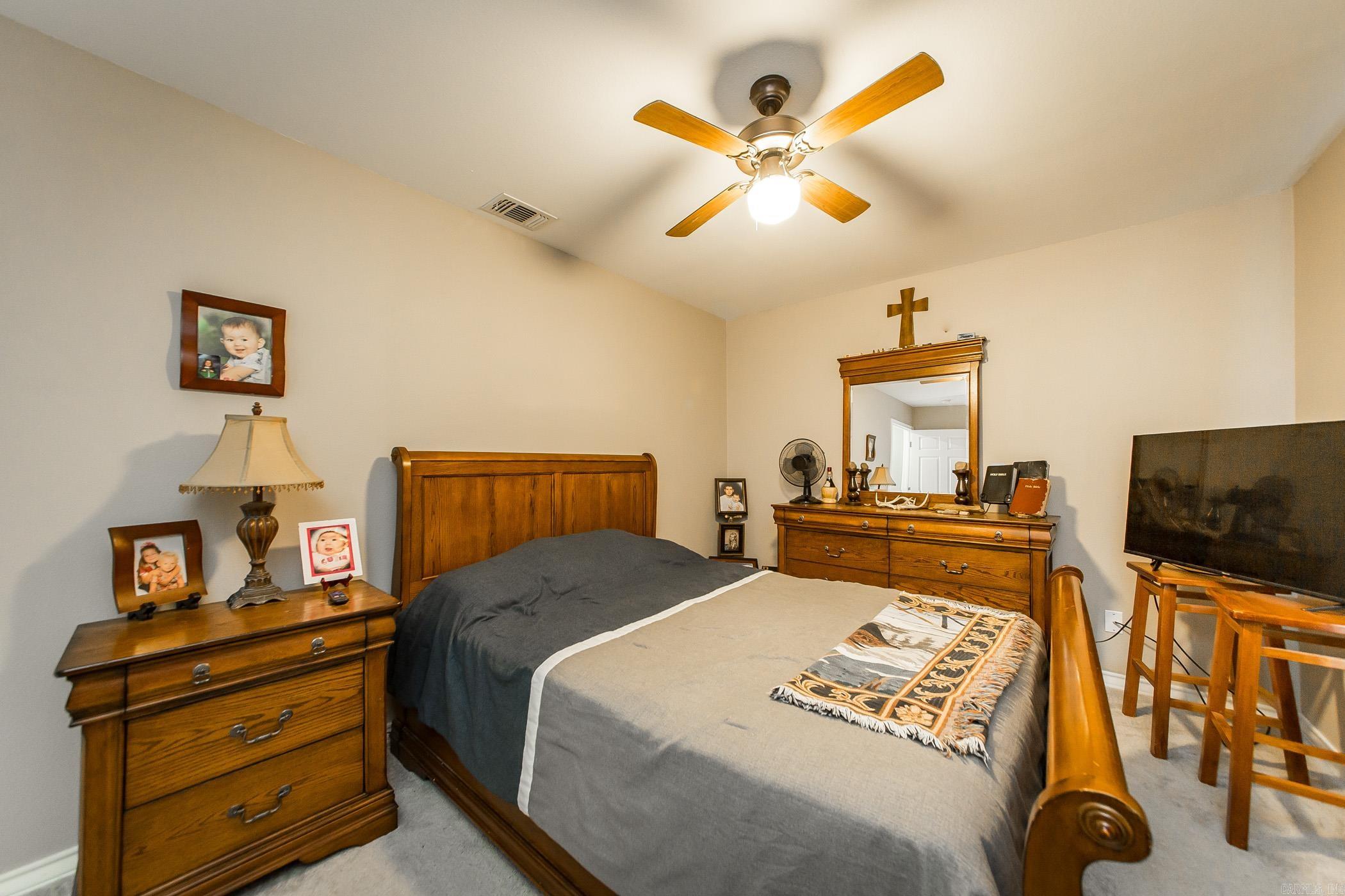 2142  MC17  Fouke, AR