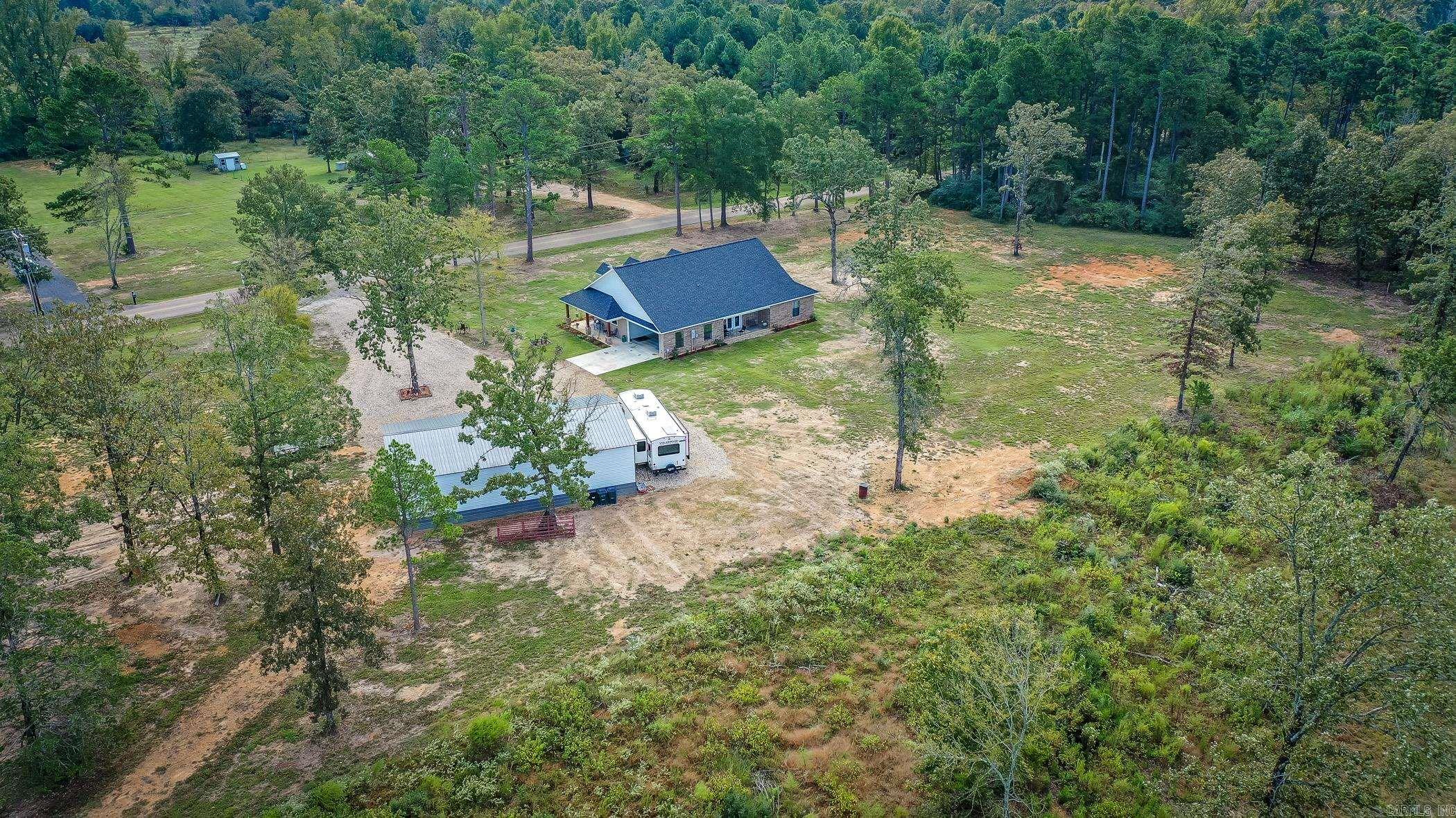2142  MC17  Fouke, AR