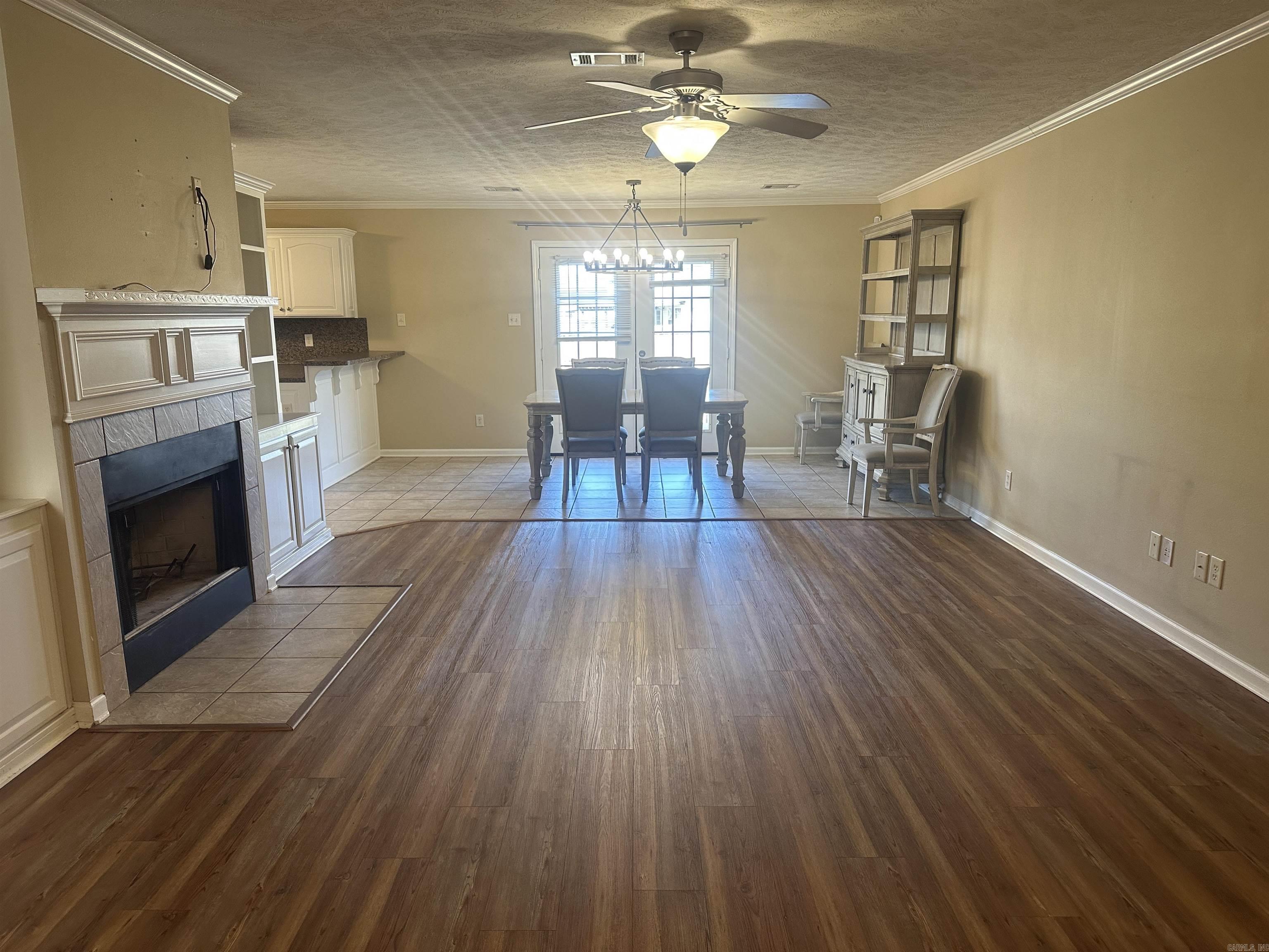 22  Lakeside  Ward, AR