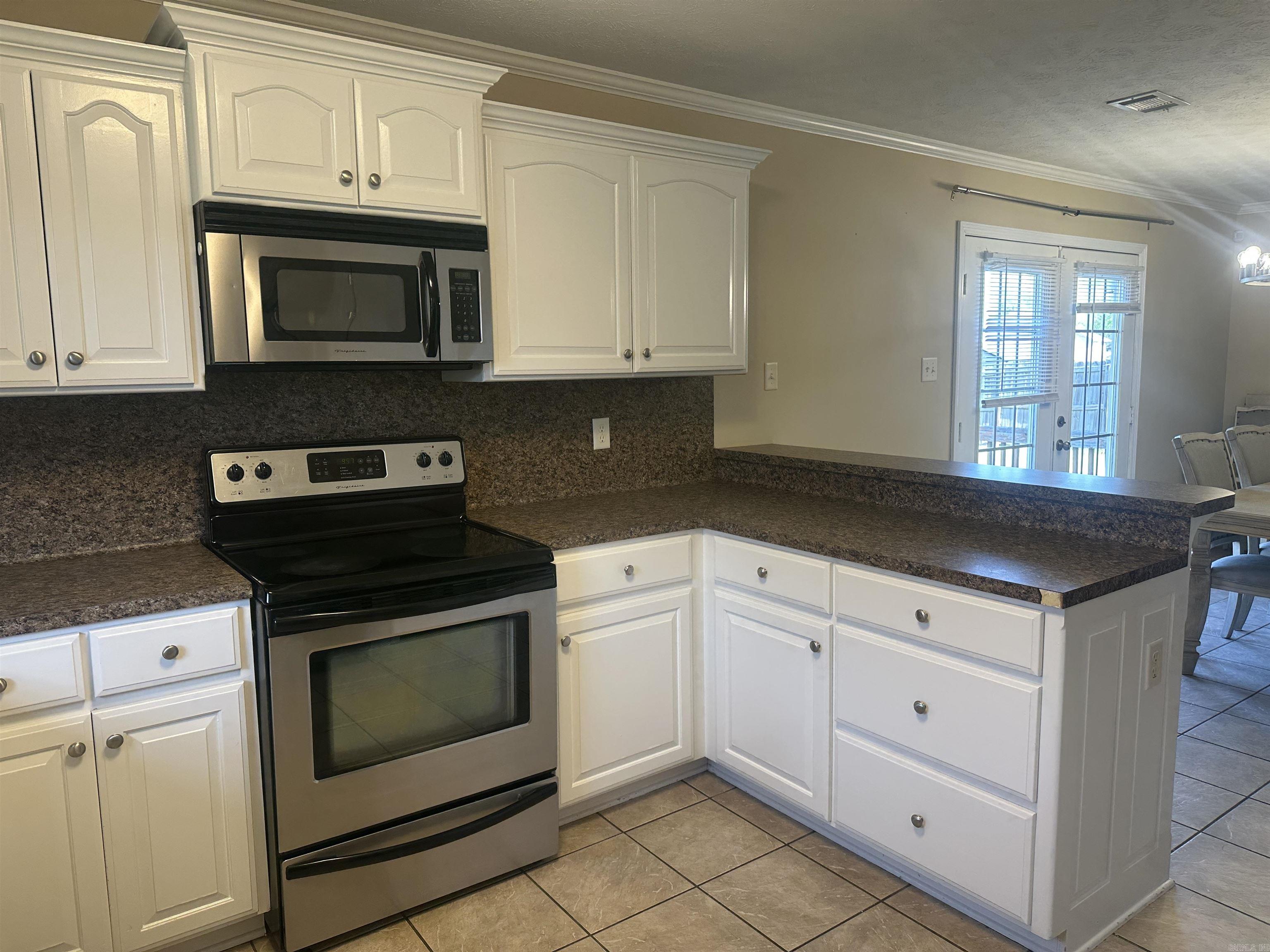 22  Lakeside  Ward, AR