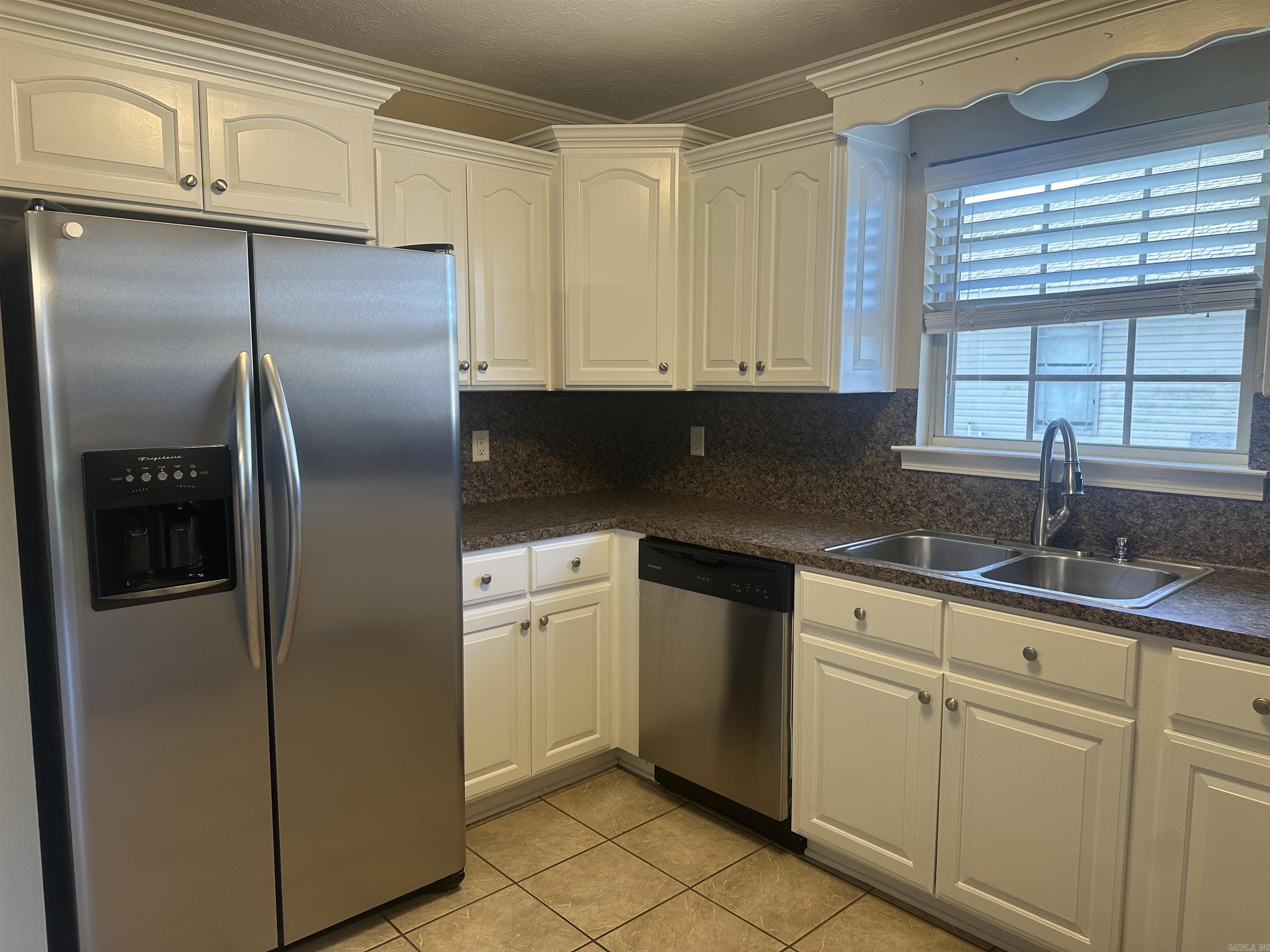 22  Lakeside  Ward, AR