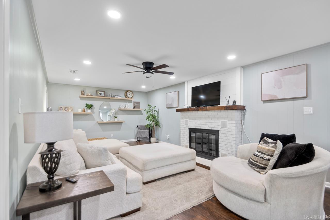 805  Ouachita  Little Rock, AR