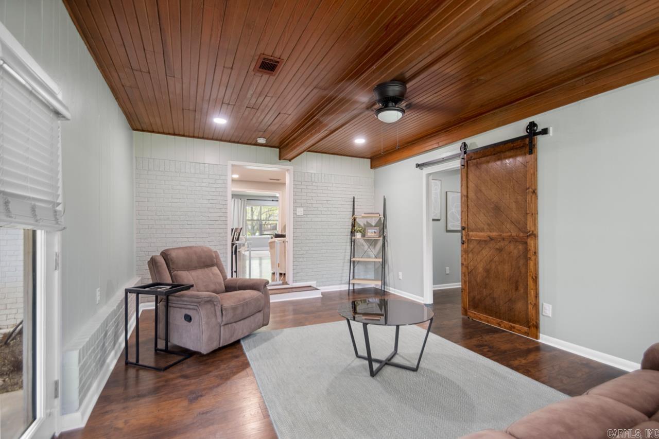 805  Ouachita  Little Rock, AR