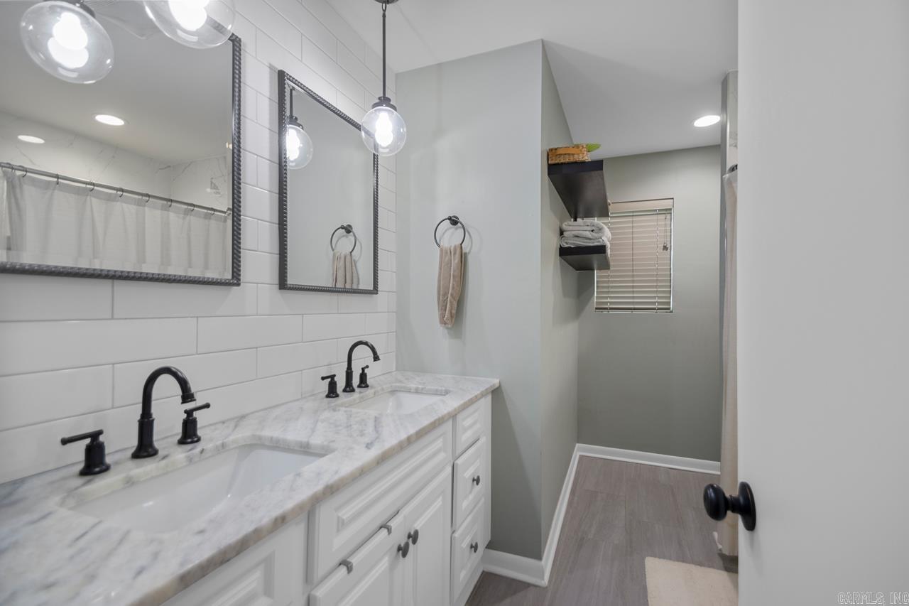 805  Ouachita  Little Rock, AR
