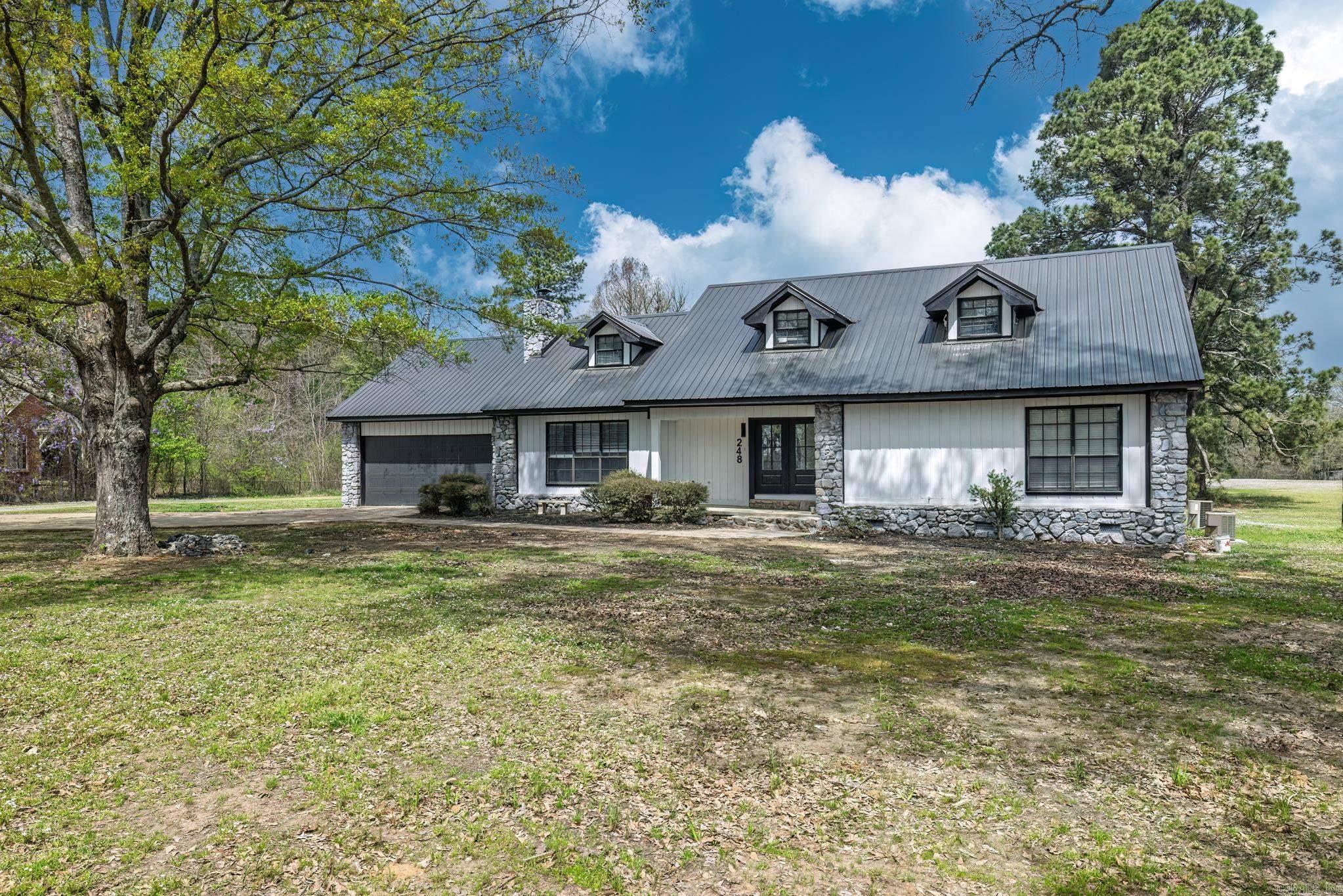 248  Curtis  Gurdon, AR