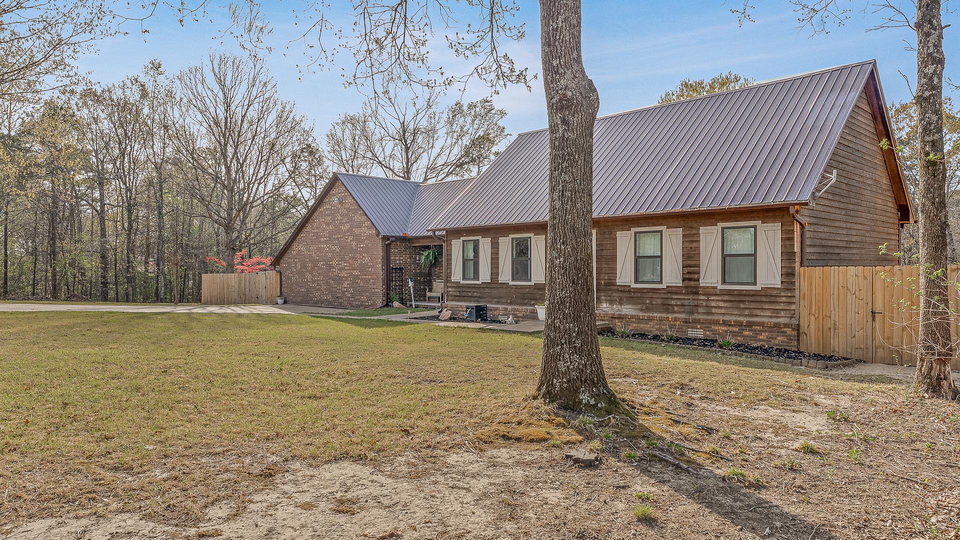 8457 Highway 163 Harrisburg, AR 72432