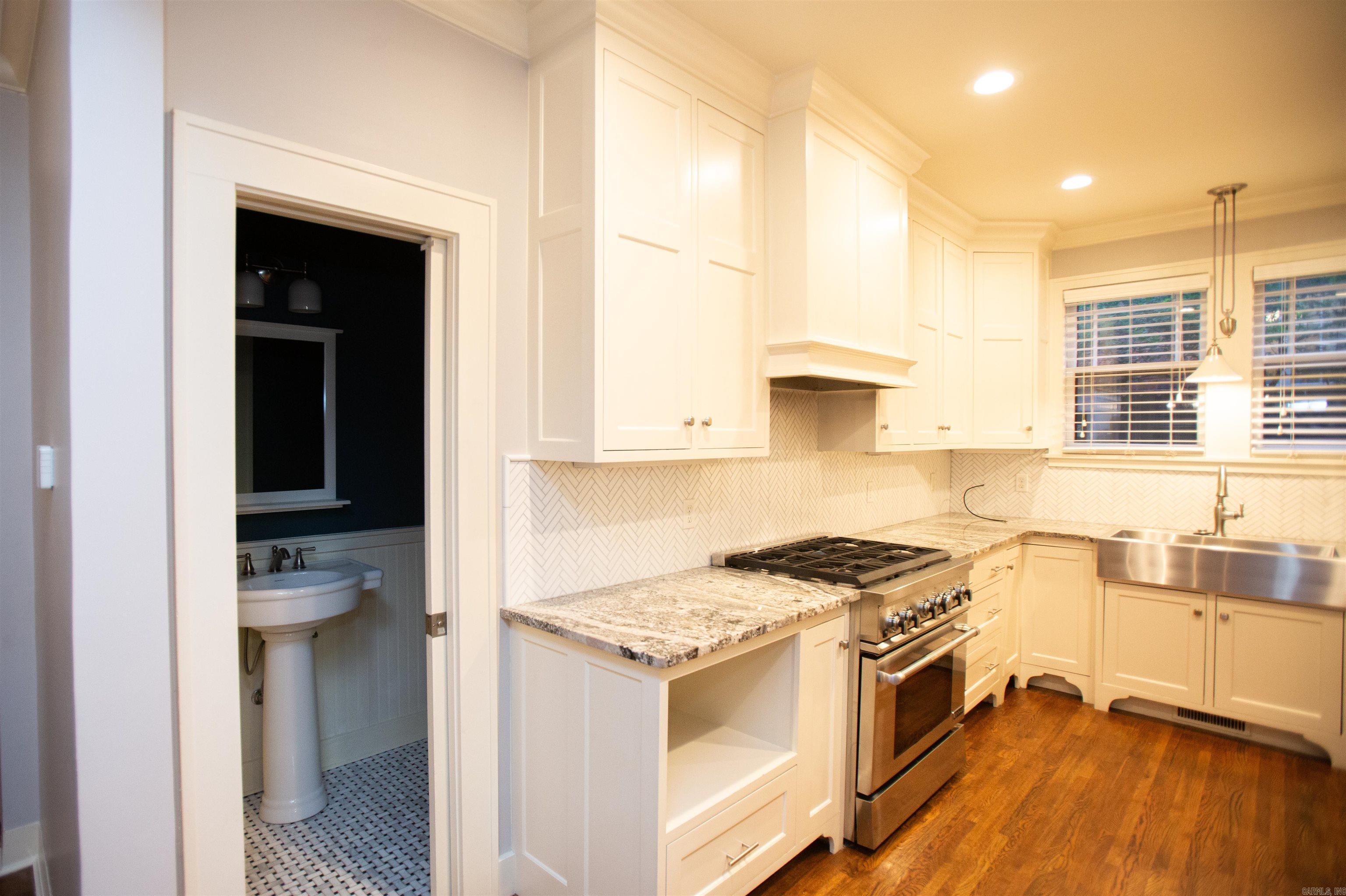 315 Crystal Court Little Rock, AR 72205