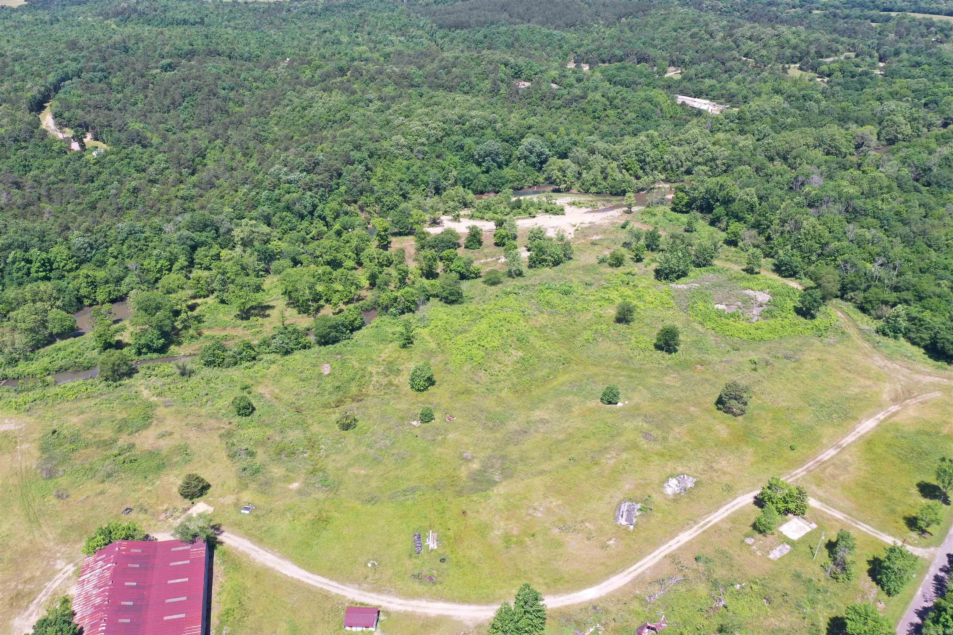 423  Village  Norman, AR