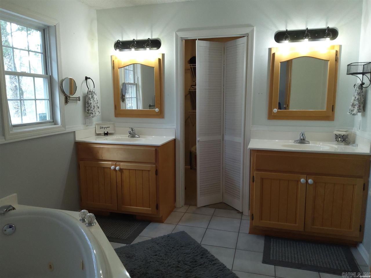 122 Fenix Drive Hot Springs Village, AR 71909