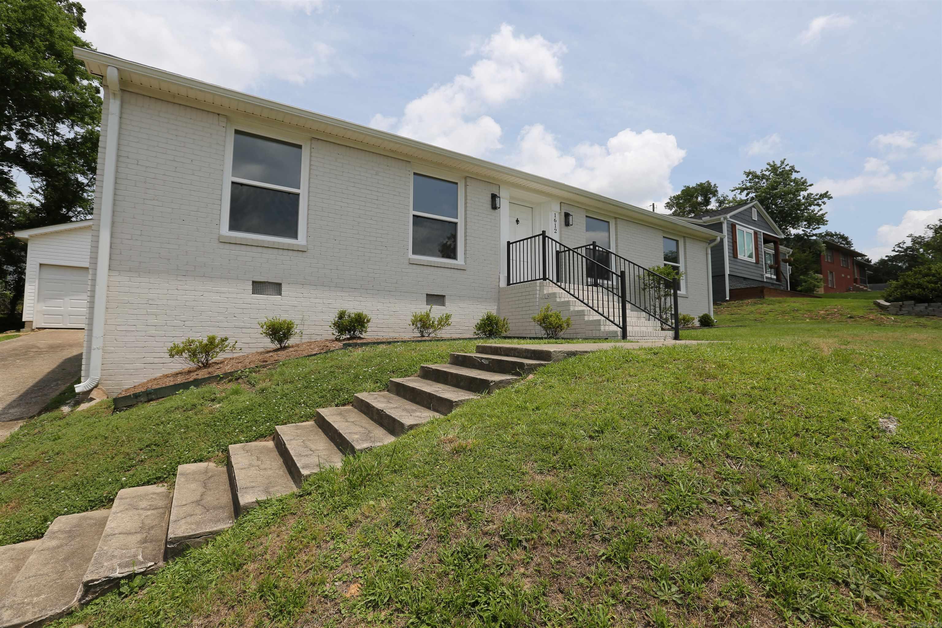 1612 Pine Valley  Little Rock, AR