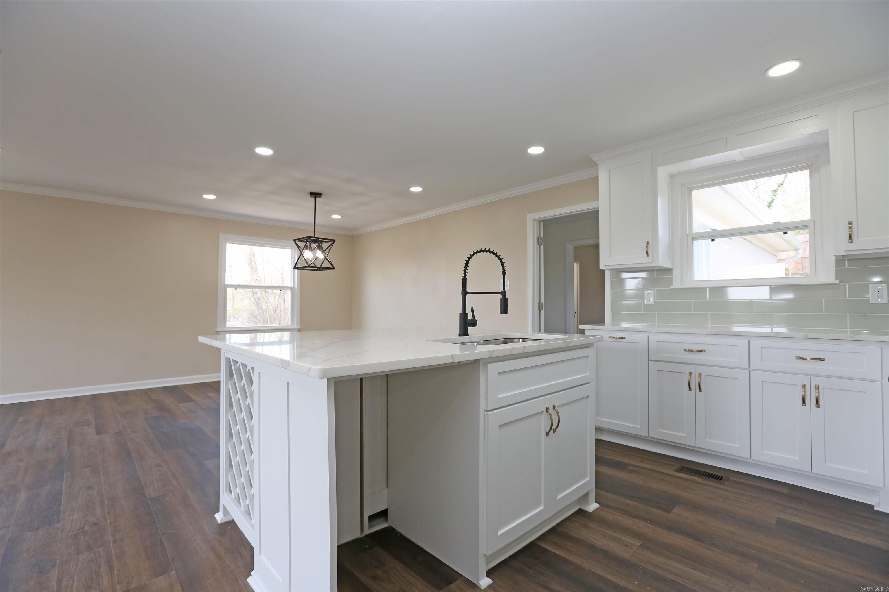 1612  Pine Valley  Little Rock, AR