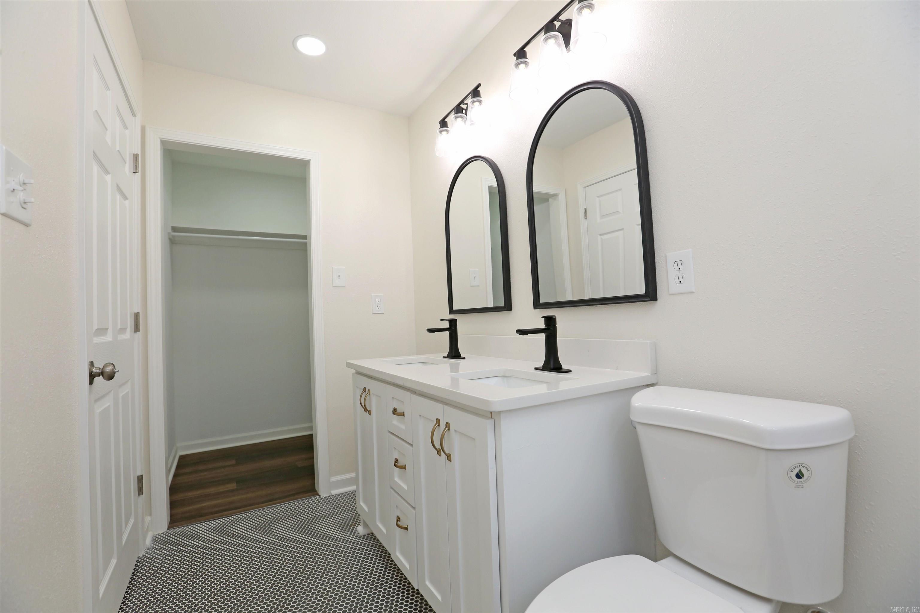 1612  Pine Valley  Little Rock, AR