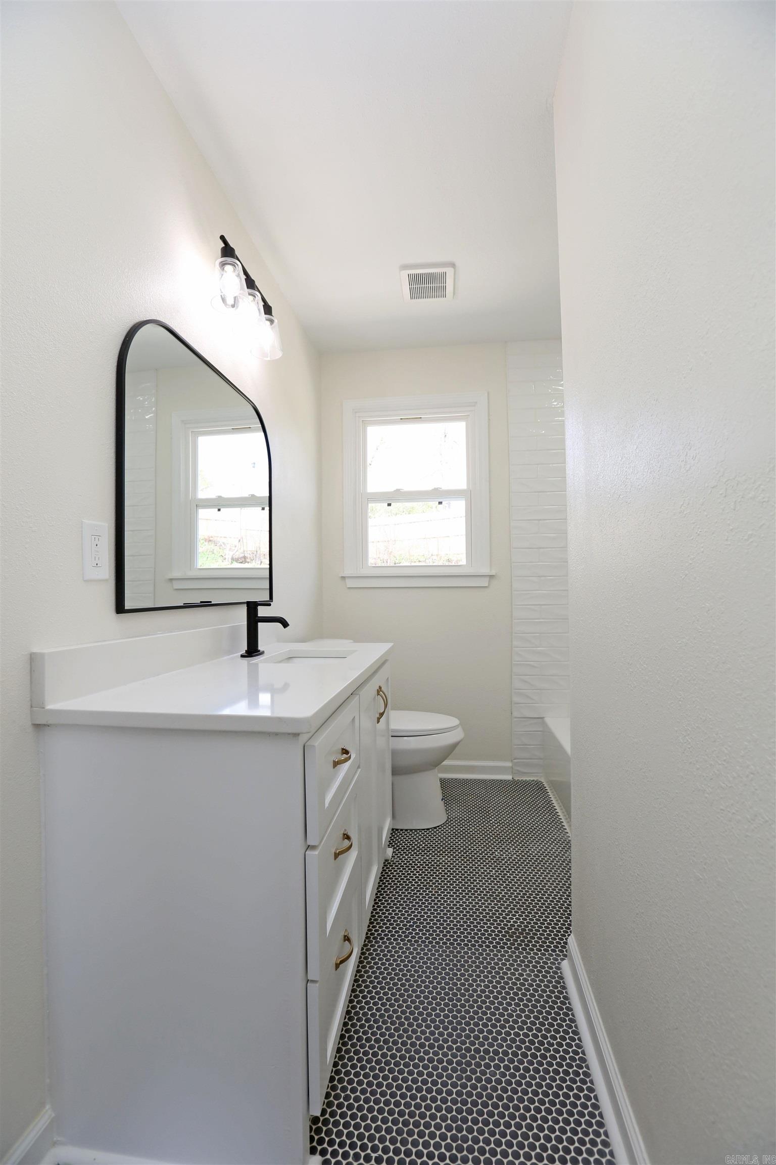 1612  Pine Valley  Little Rock, AR