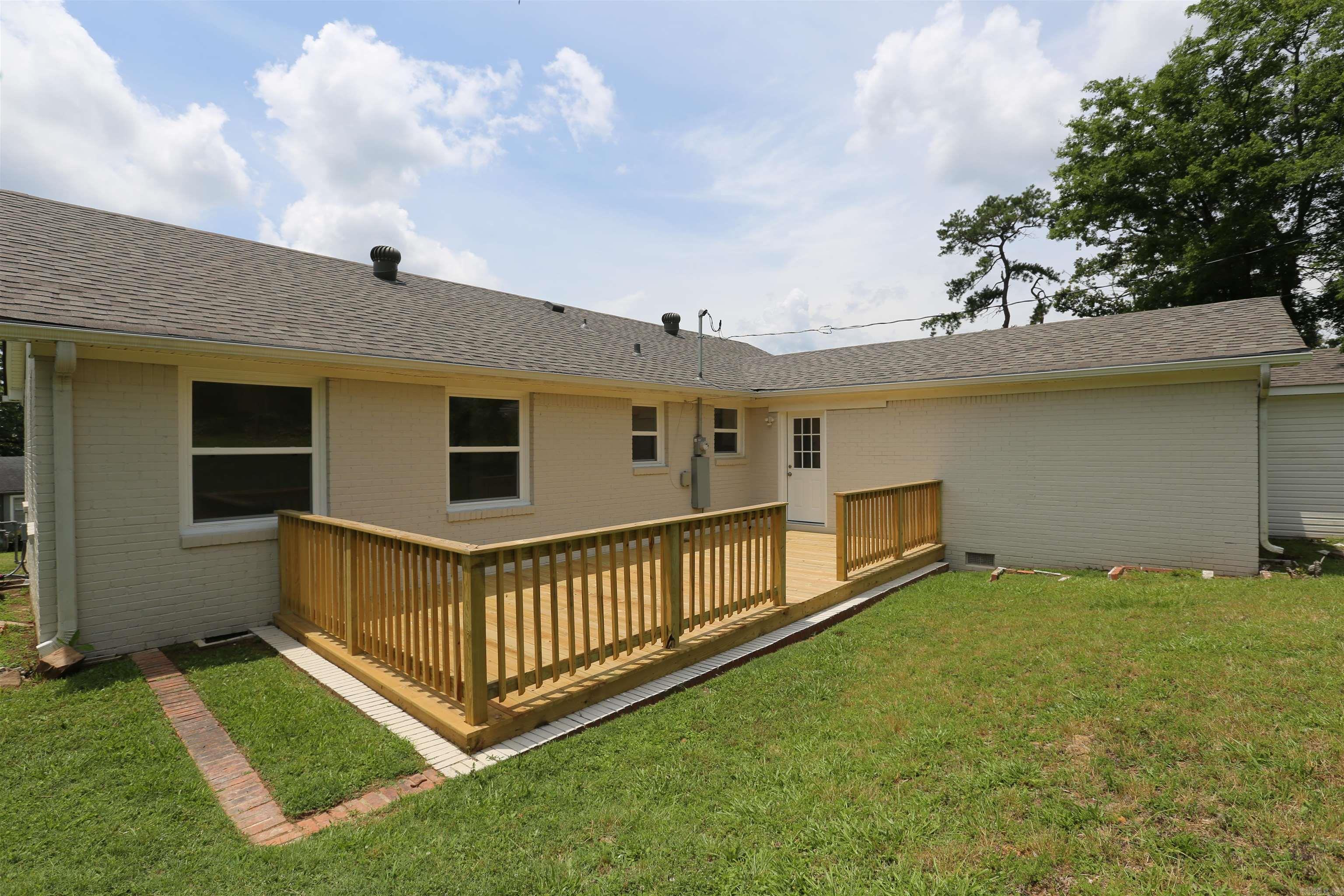 1612 Pine Valley  Little Rock, AR