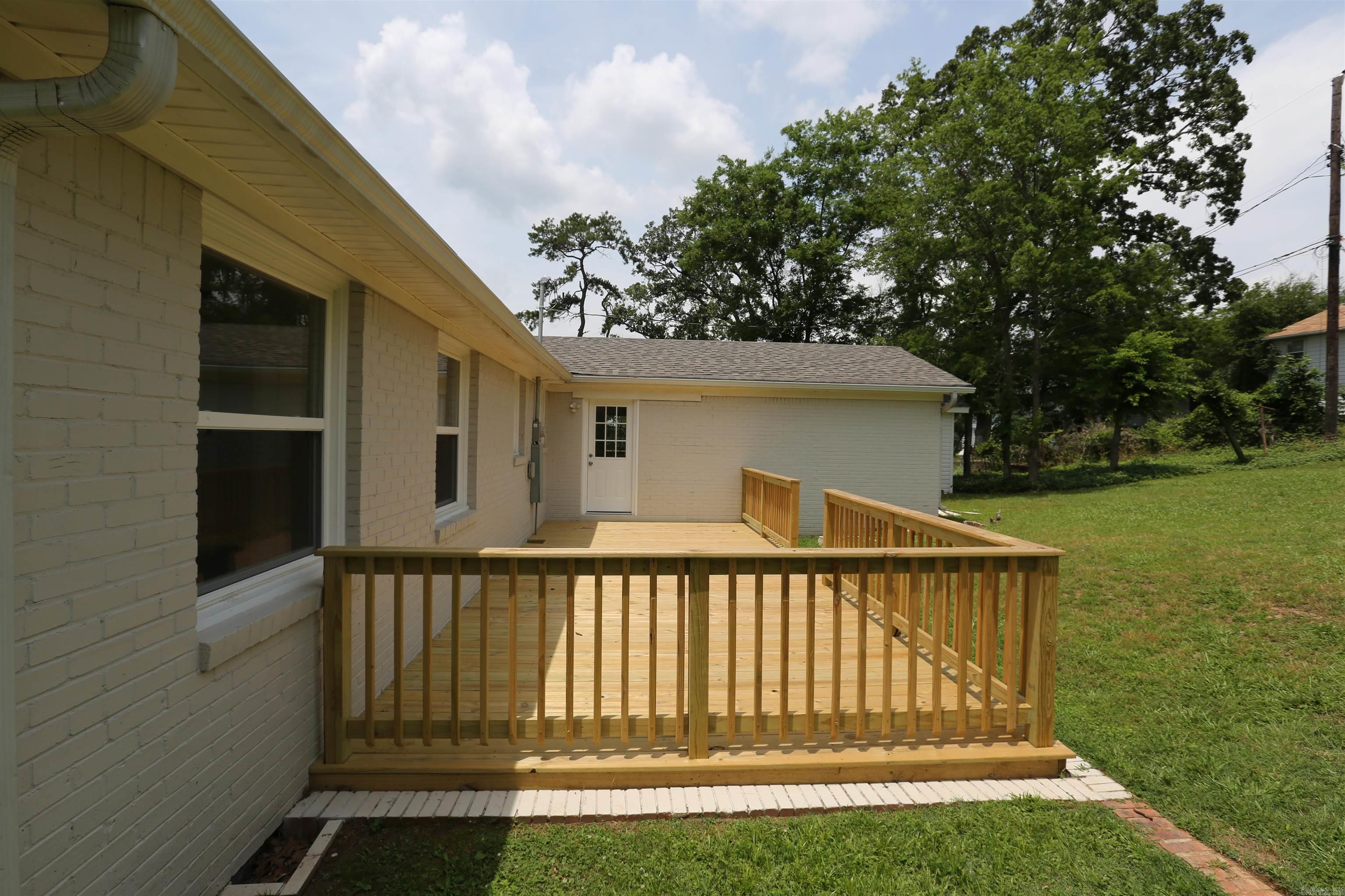1612 Pine Valley  Little Rock, AR