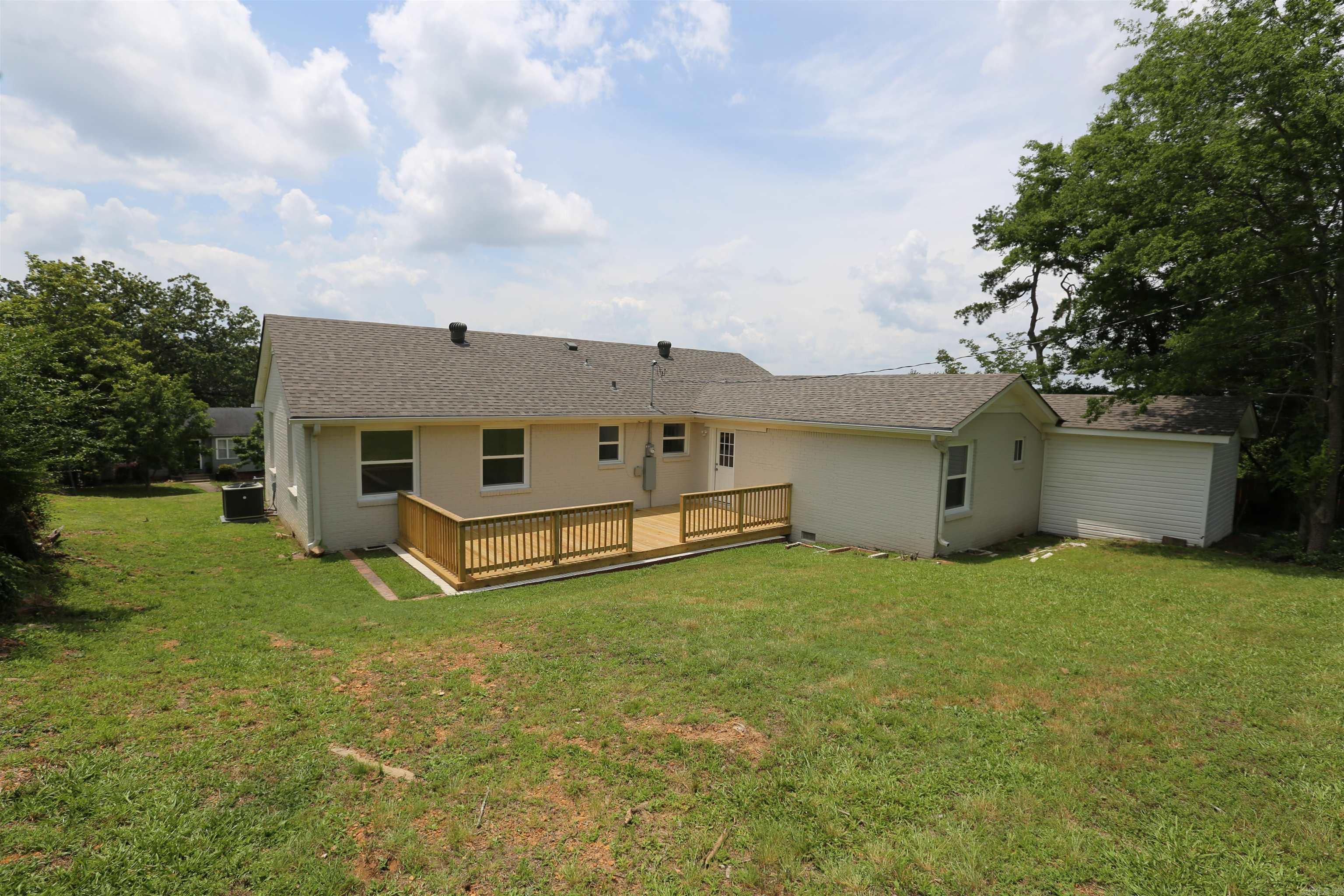 1612 Pine Valley  Little Rock, AR