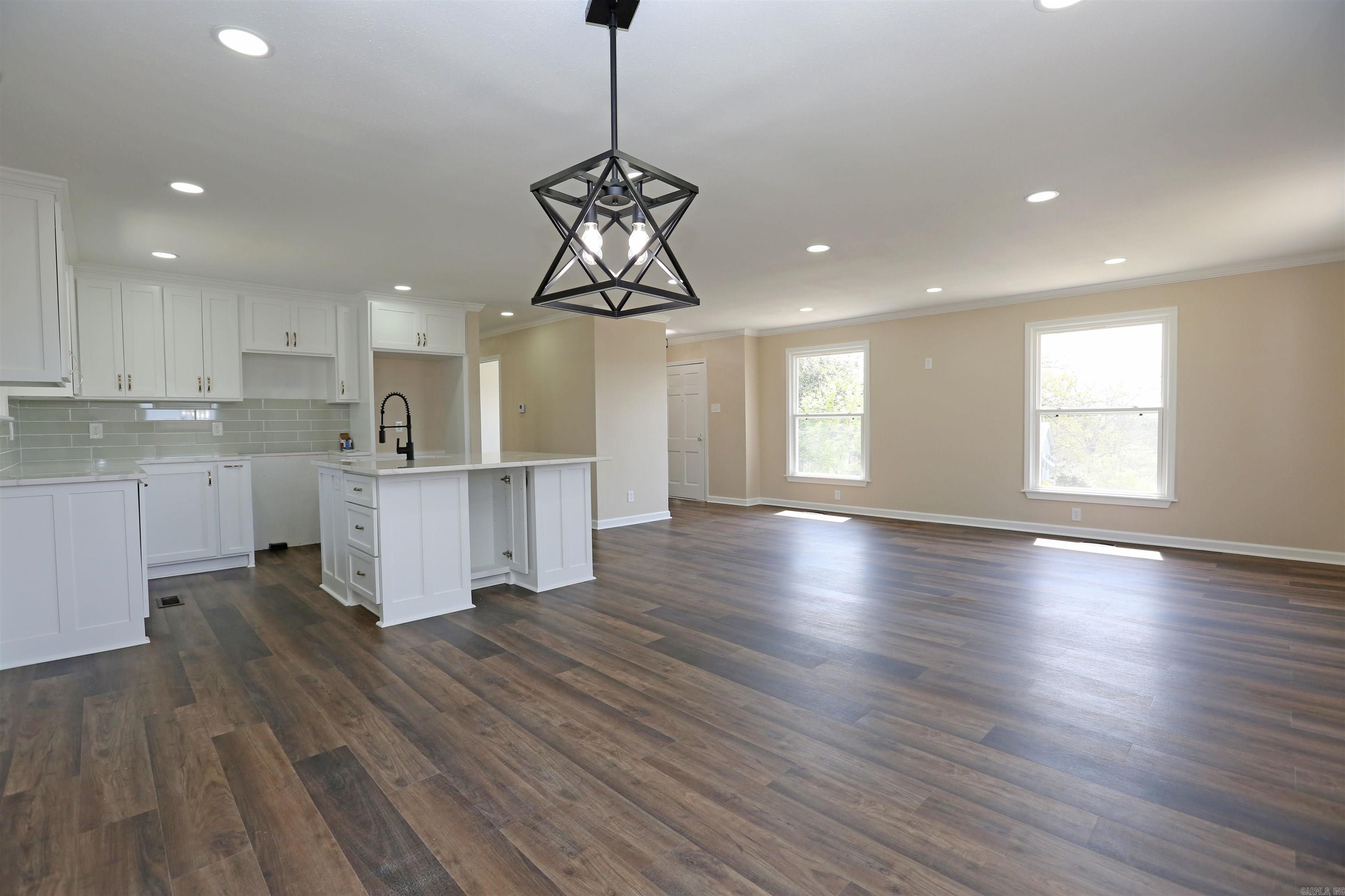 1612  Pine Valley  Little Rock, AR