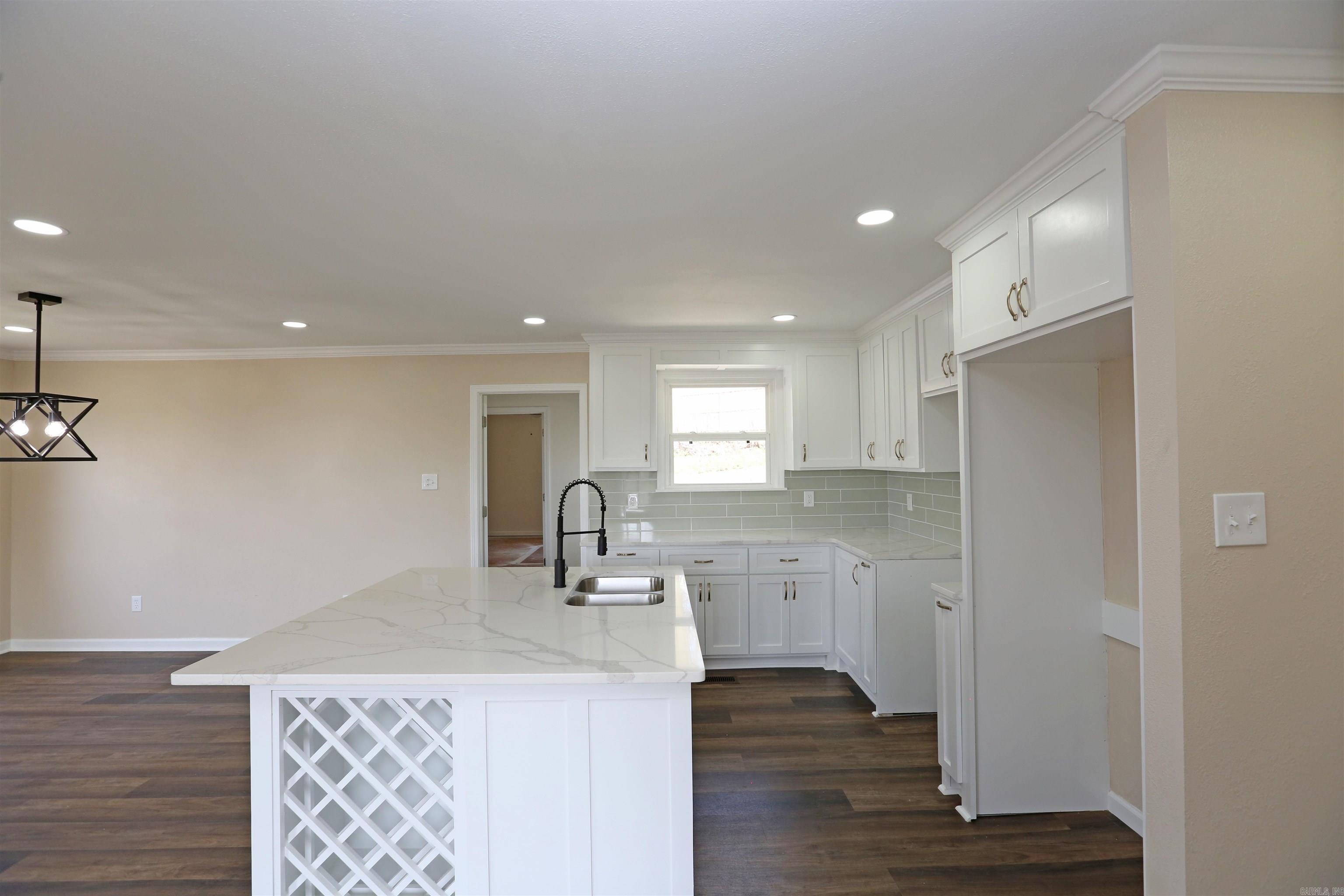 1612  Pine Valley  Little Rock, AR