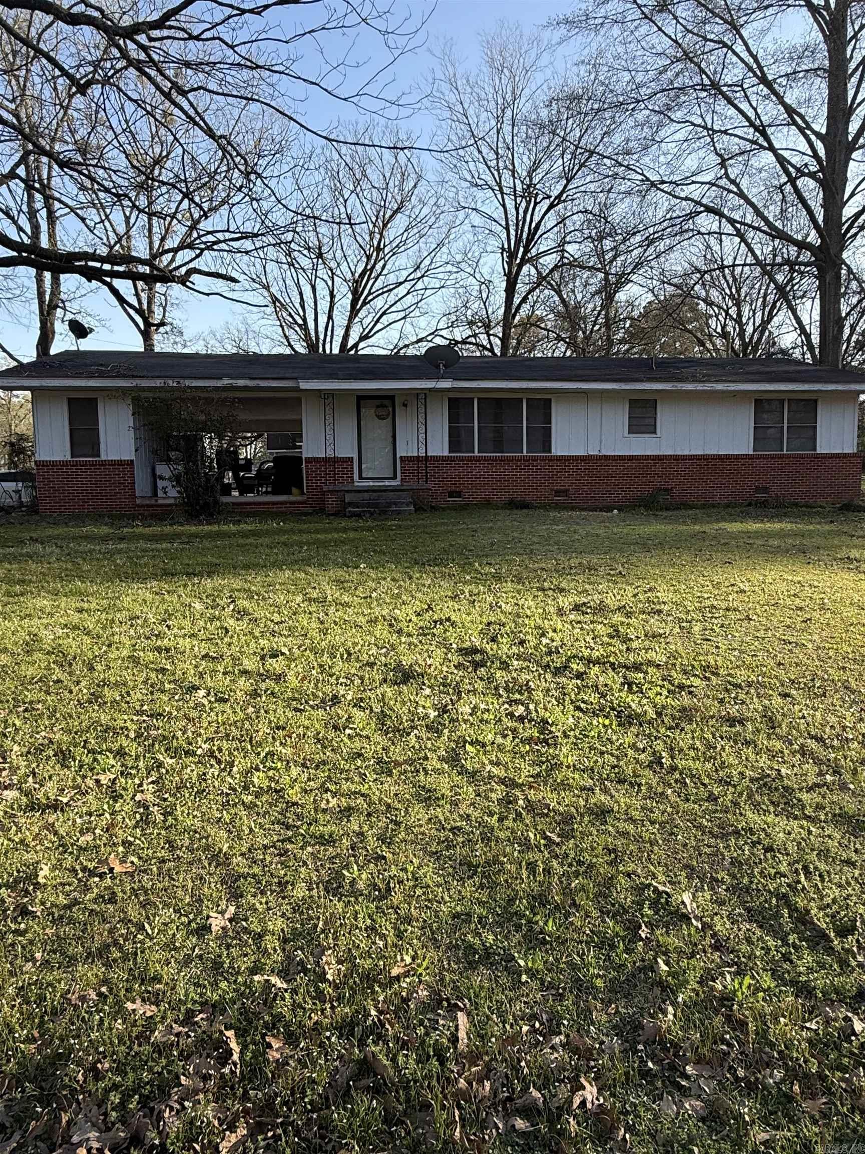 301 W College St.  Monticello, AR