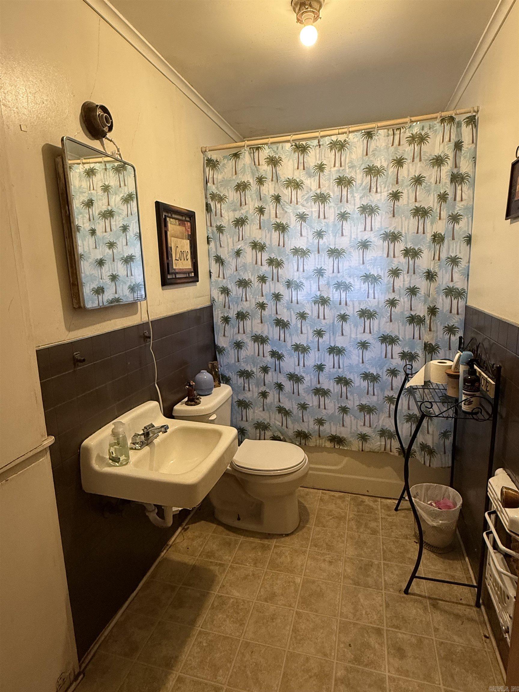 301 W College St.  Monticello, AR