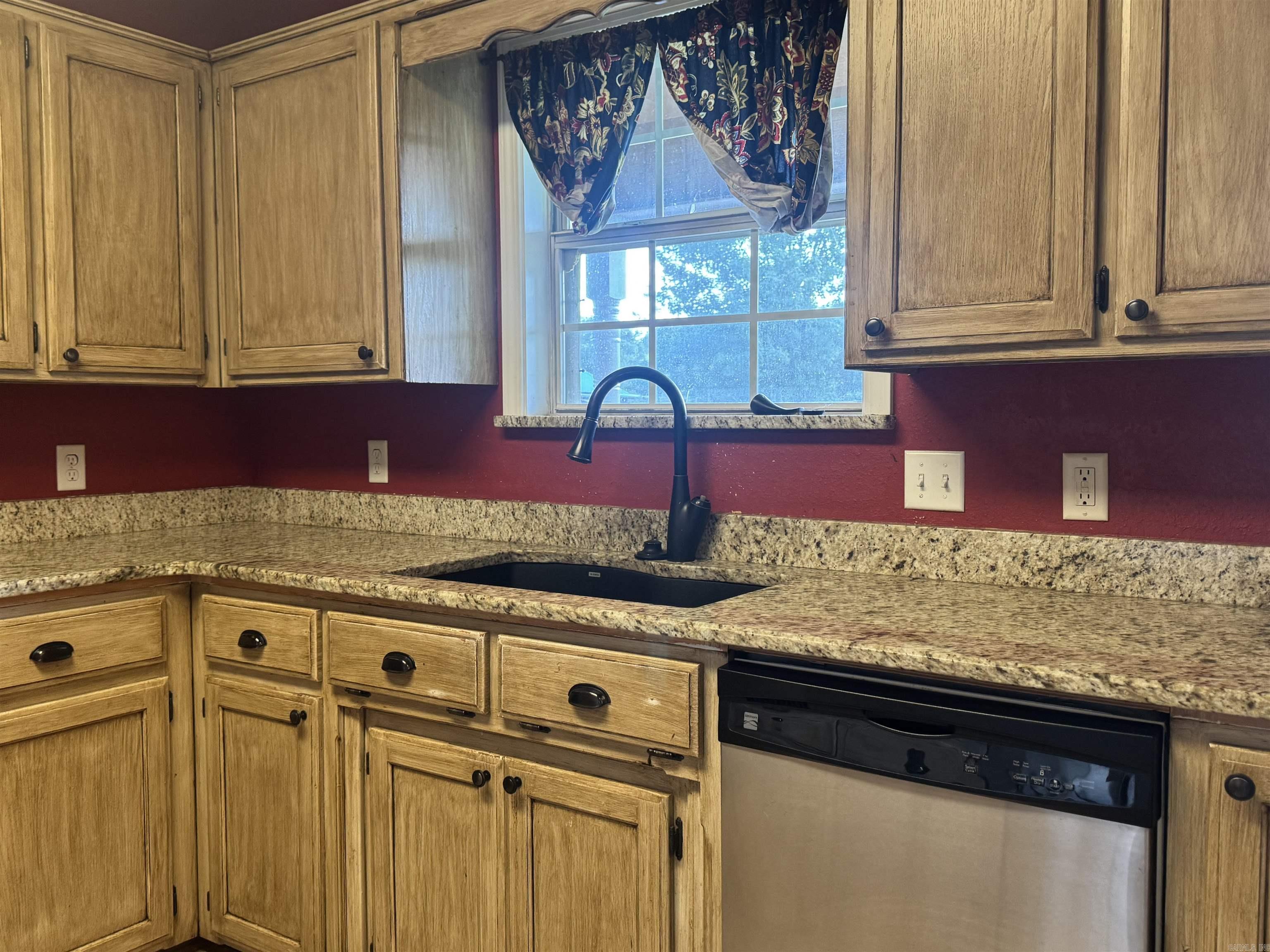 10 Cagle  Clarksville, AR