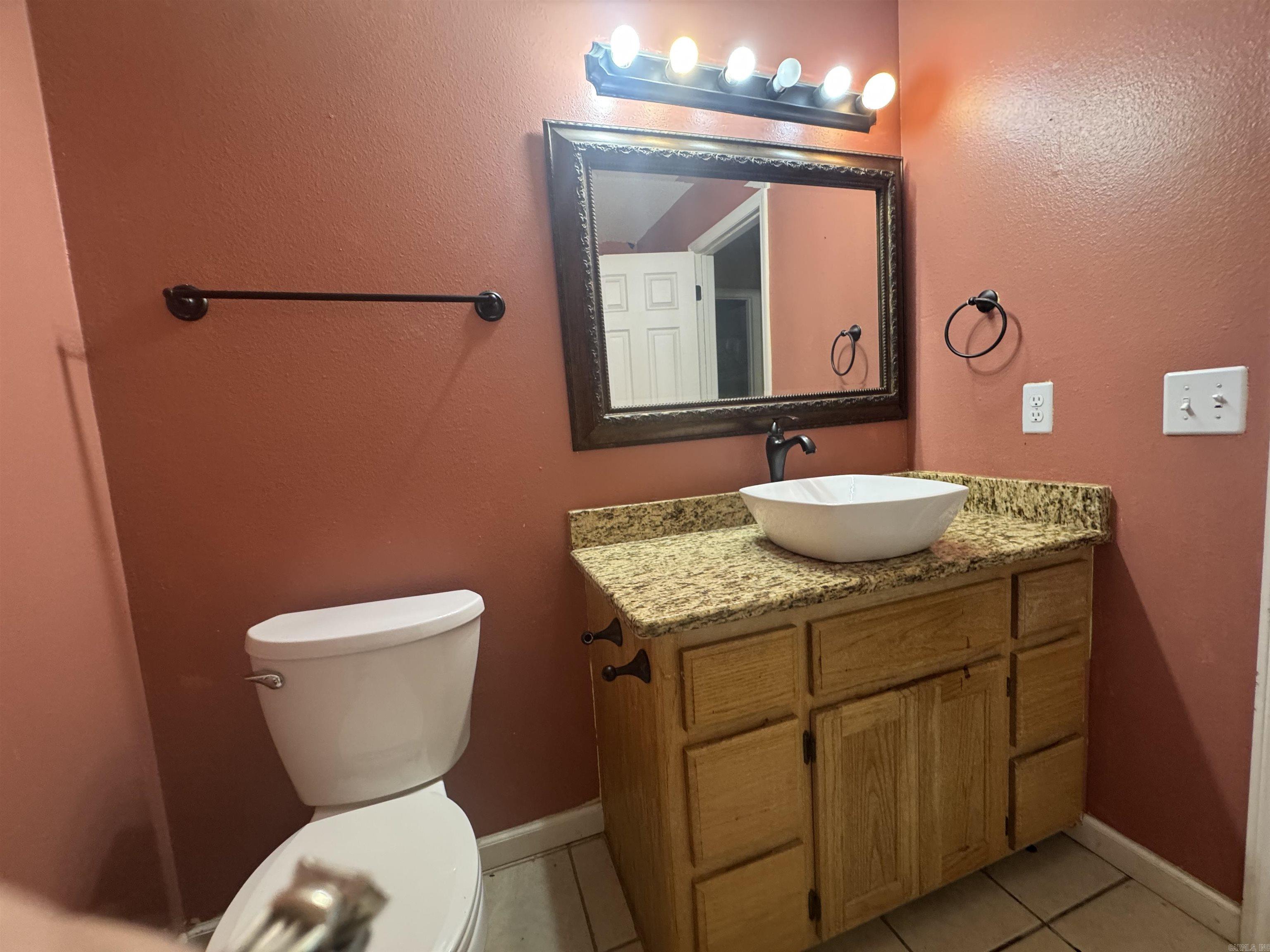 10 Cagle  Clarksville, AR