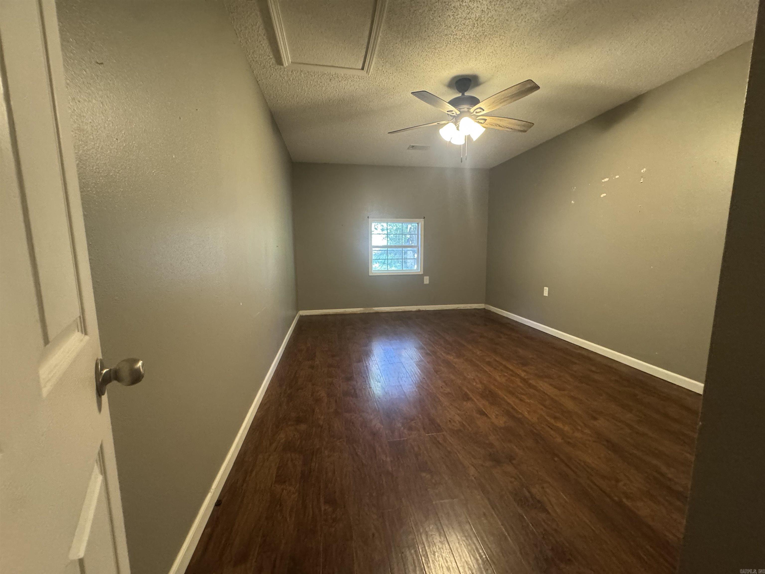 10 Cagle  Clarksville, AR