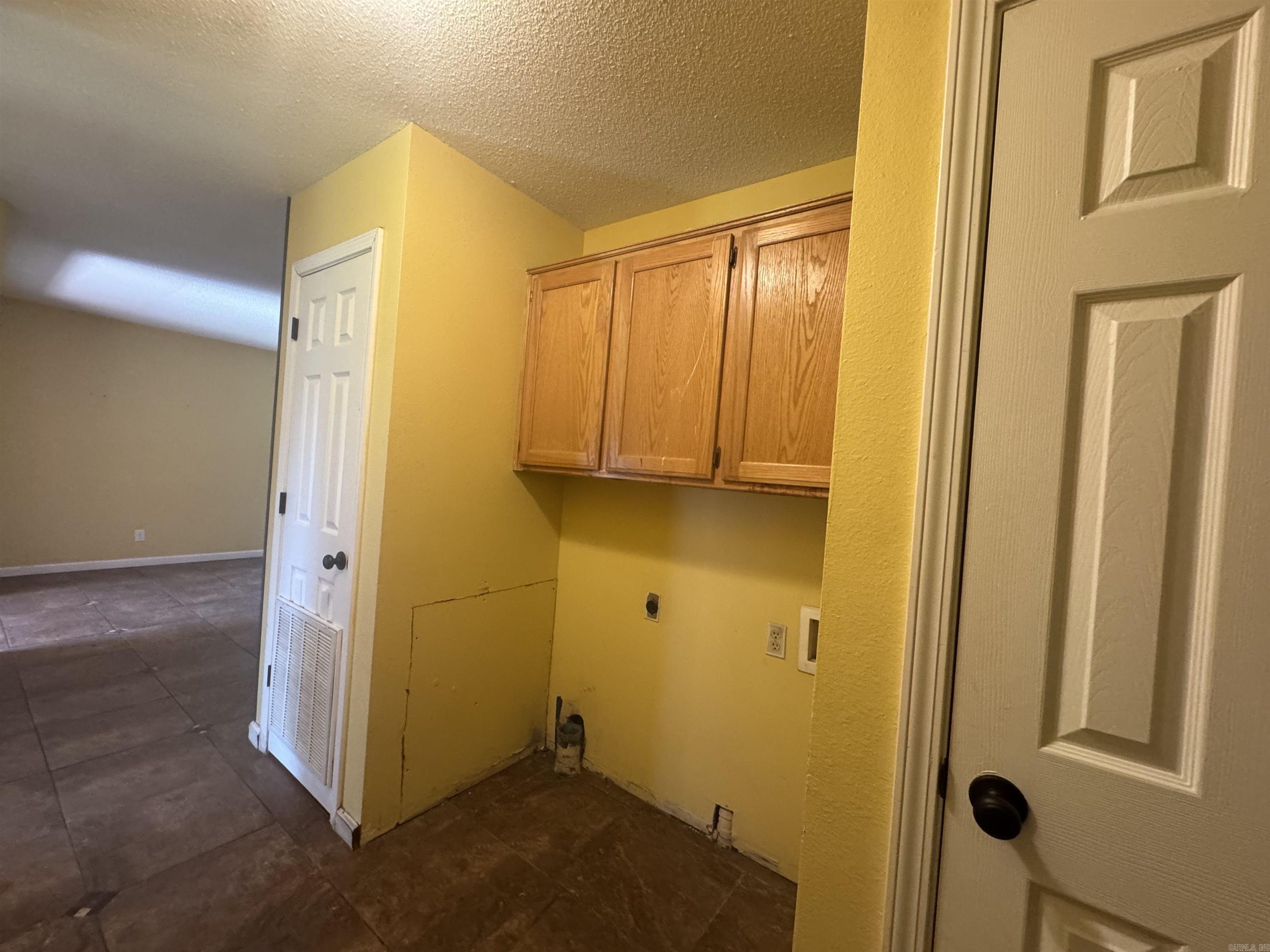 10 Cagle  Clarksville, AR